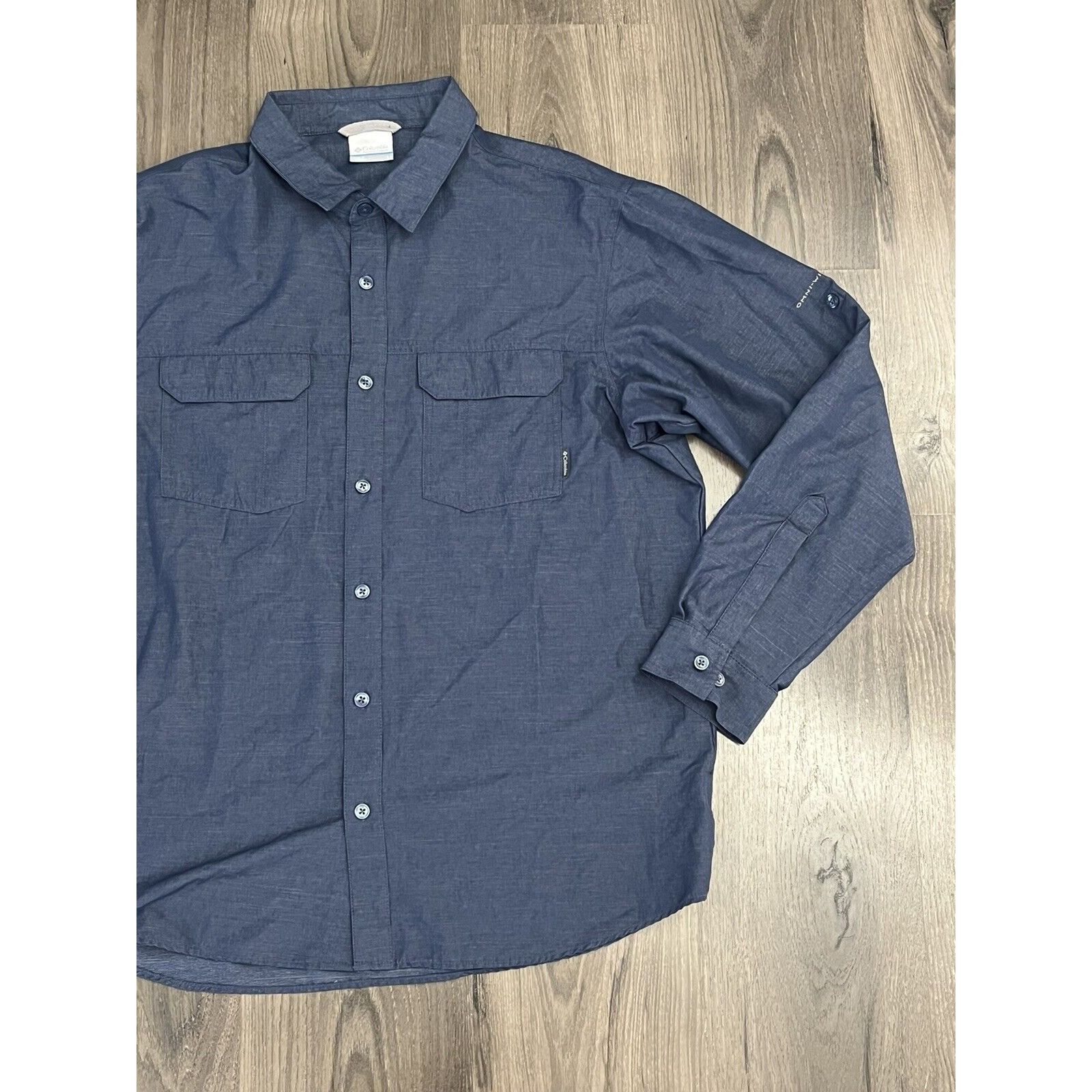 Columbia COLUMBIA Shirt Men's Large Blue Omni-Wick Stretch Sports Cam Size US L / EU 52-54 / 3 - 2 Thumbnail