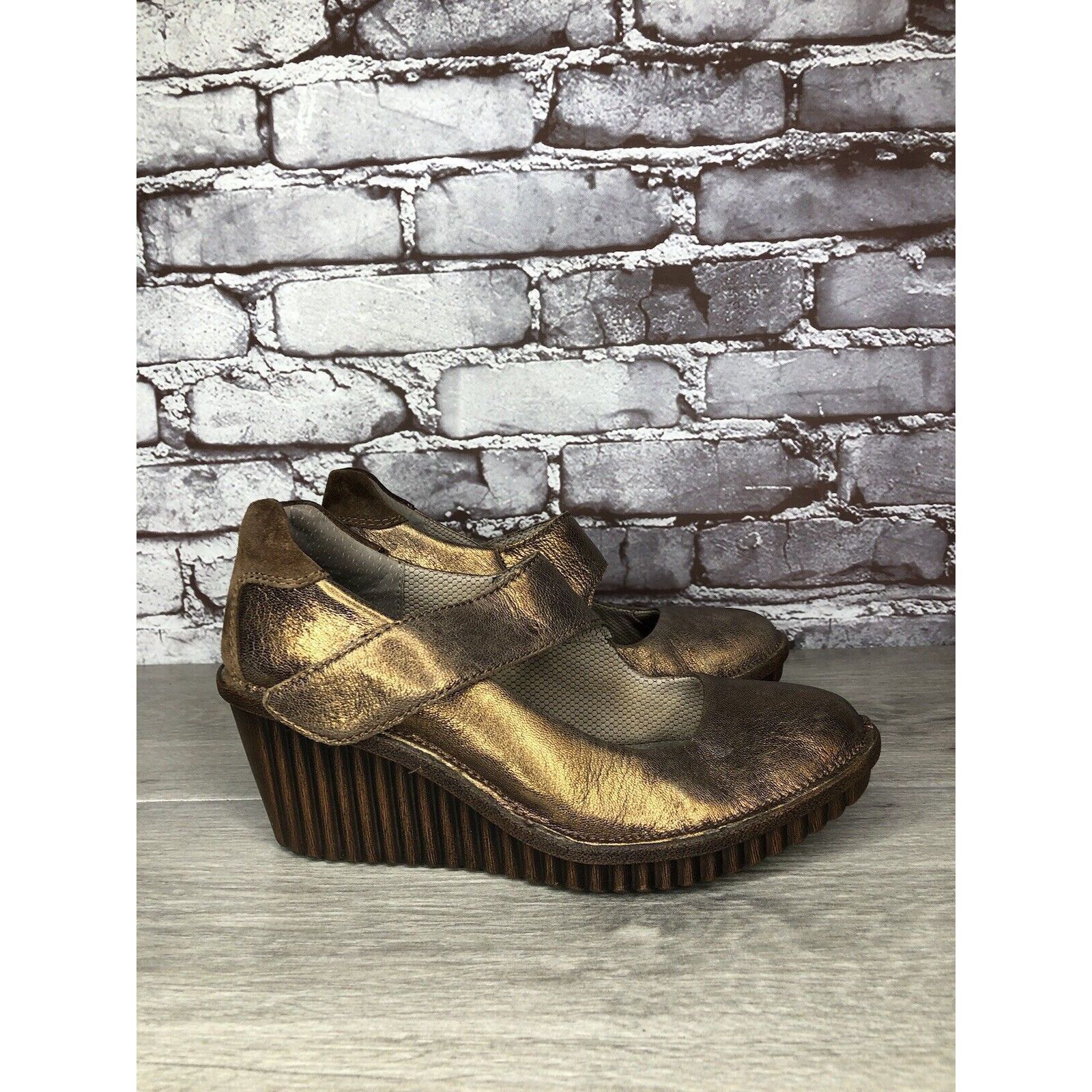 Other Bionica Bronze Leather Shimmer Mary Jane Strap Wedge Shoes W Size US 7.5 / IT 37.5 - 17 Thumbnail