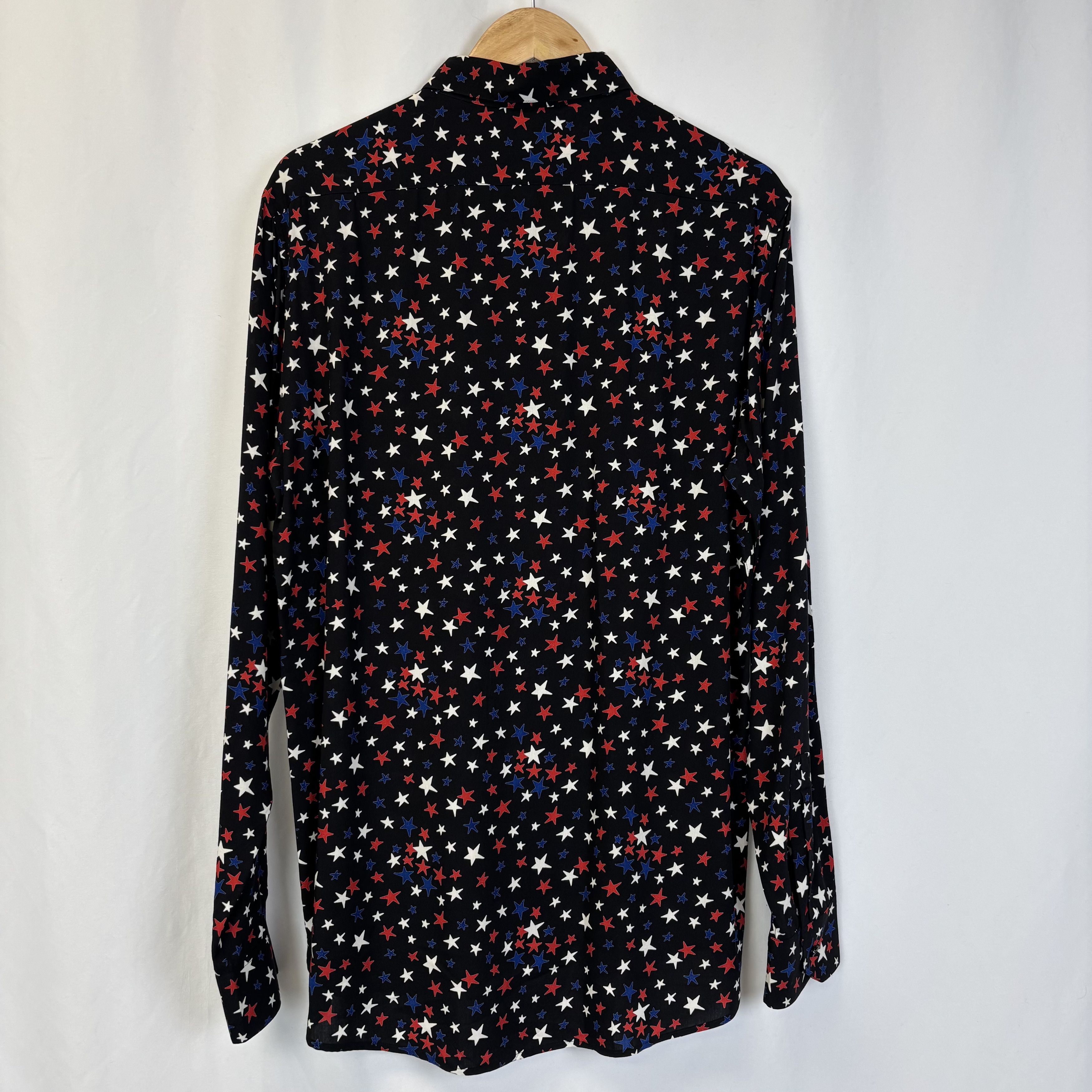 Saint Laurent Paris Saint Laurent Black Star Shirt Size US L / EU 52-54 / 3 - 2 Thumbnail