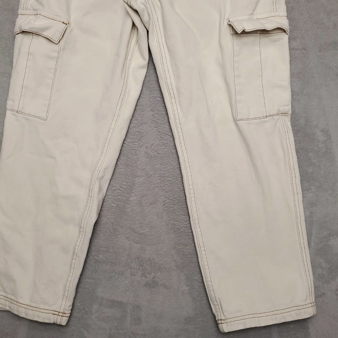 Pacsun Pacsun Cargo pants Mens Large White Twill Elastic Waist Y2k Retro Skate Utility Pants Size US 38 / EU 54 - 2 Thumbnail