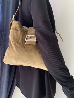 Vintage FENDI light mustard yellow epi leather extra large shoppers to –  eNdApPi ***where you can find your favorite designer  vintages..authentic, affordable, and lovable.