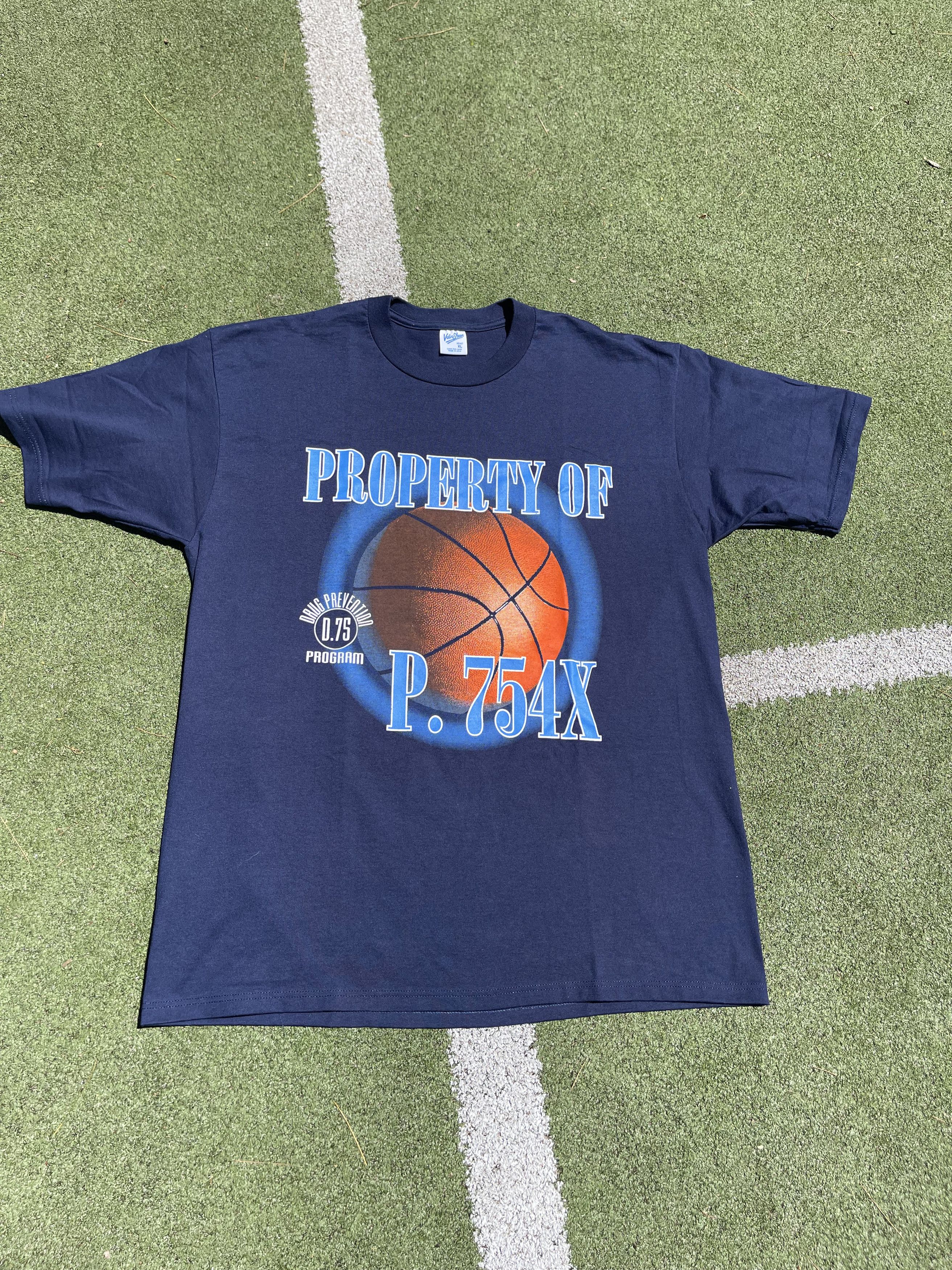 D.A.R.E × Velva Sheen × Vintage 1990's DARE Drug Prevention 3D Emblem Basketball T-Shirt Size US XL / EU 56 / 4 - 2 Thumbnail