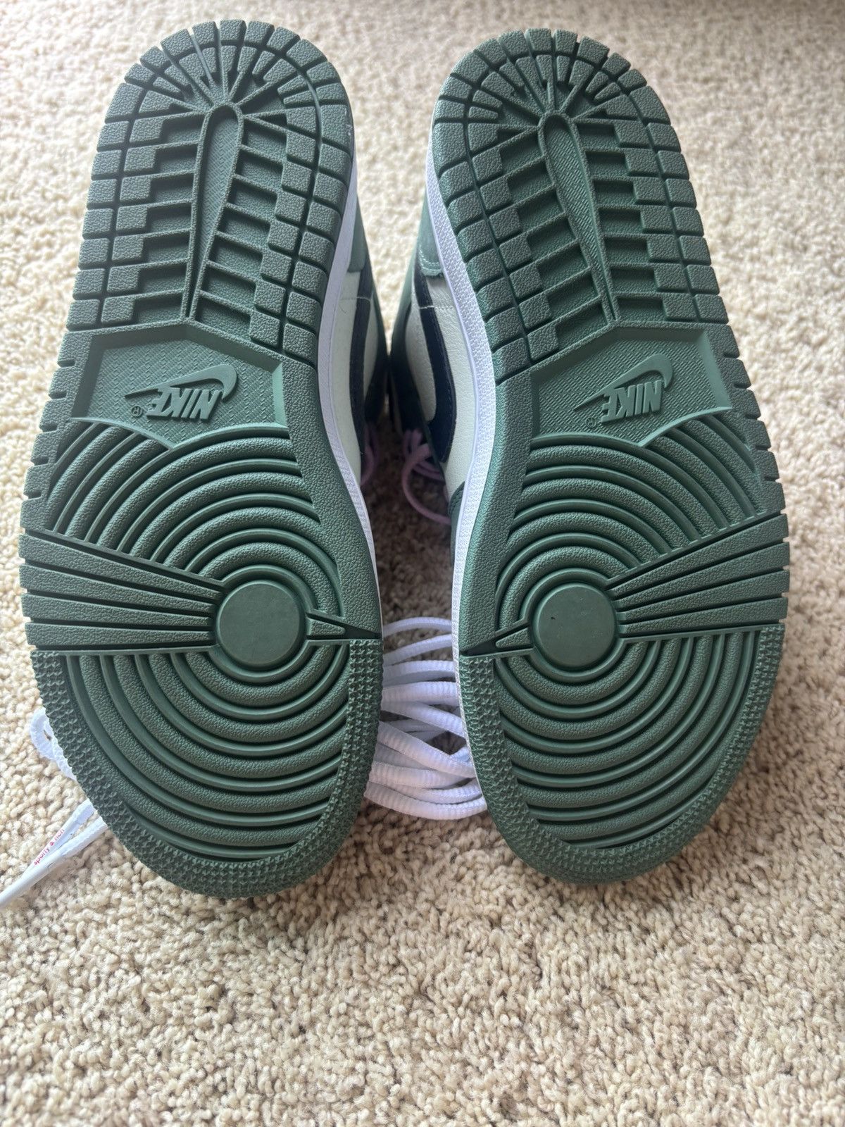 Jordan Brand × Nike Air Jordan 1 mid SE Dutch green Size US 7 / IT 37 - 5 Thumbnail