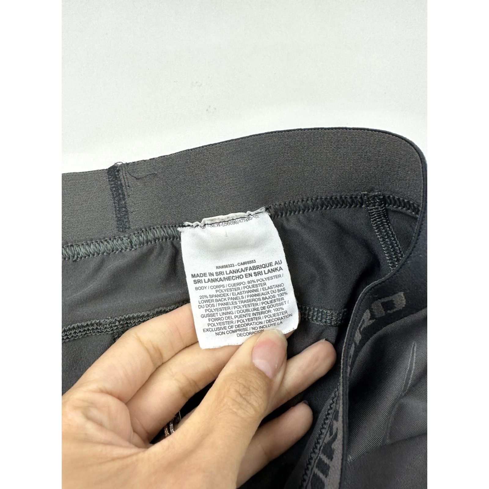 Nike Nike Pro Leggings Women M Capri Black Gray Yoga Running Gym & Training Size 32" / US 10 / IT 46 - 6 Thumbnail