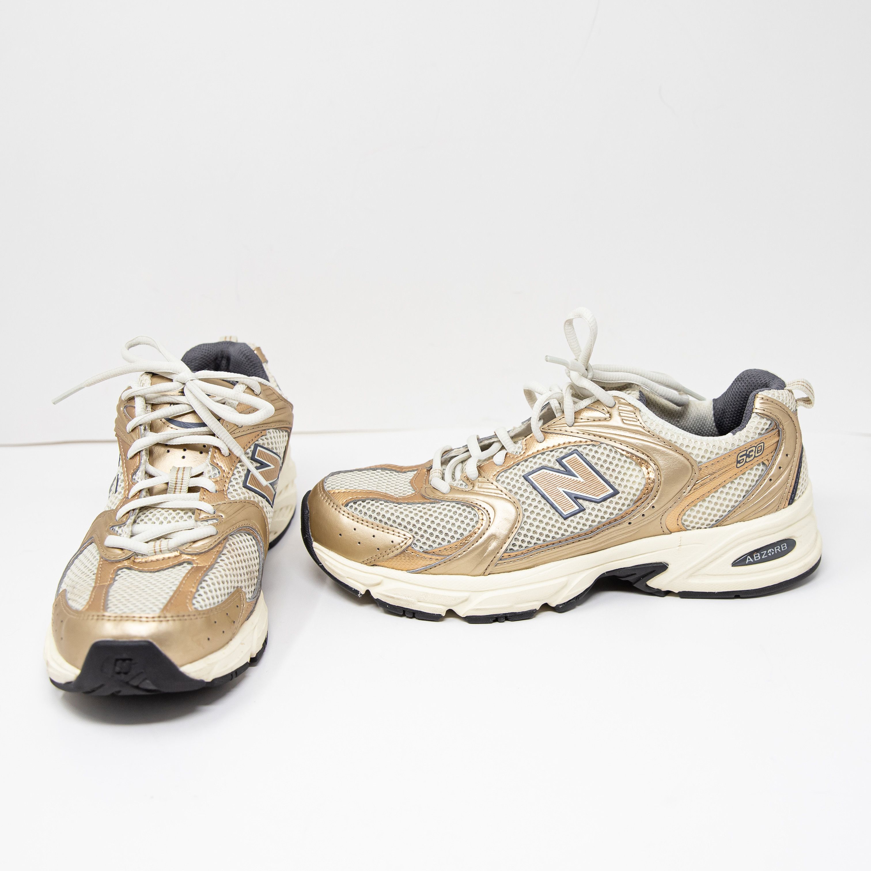 NEW New Balance Women's 530 Turtledove