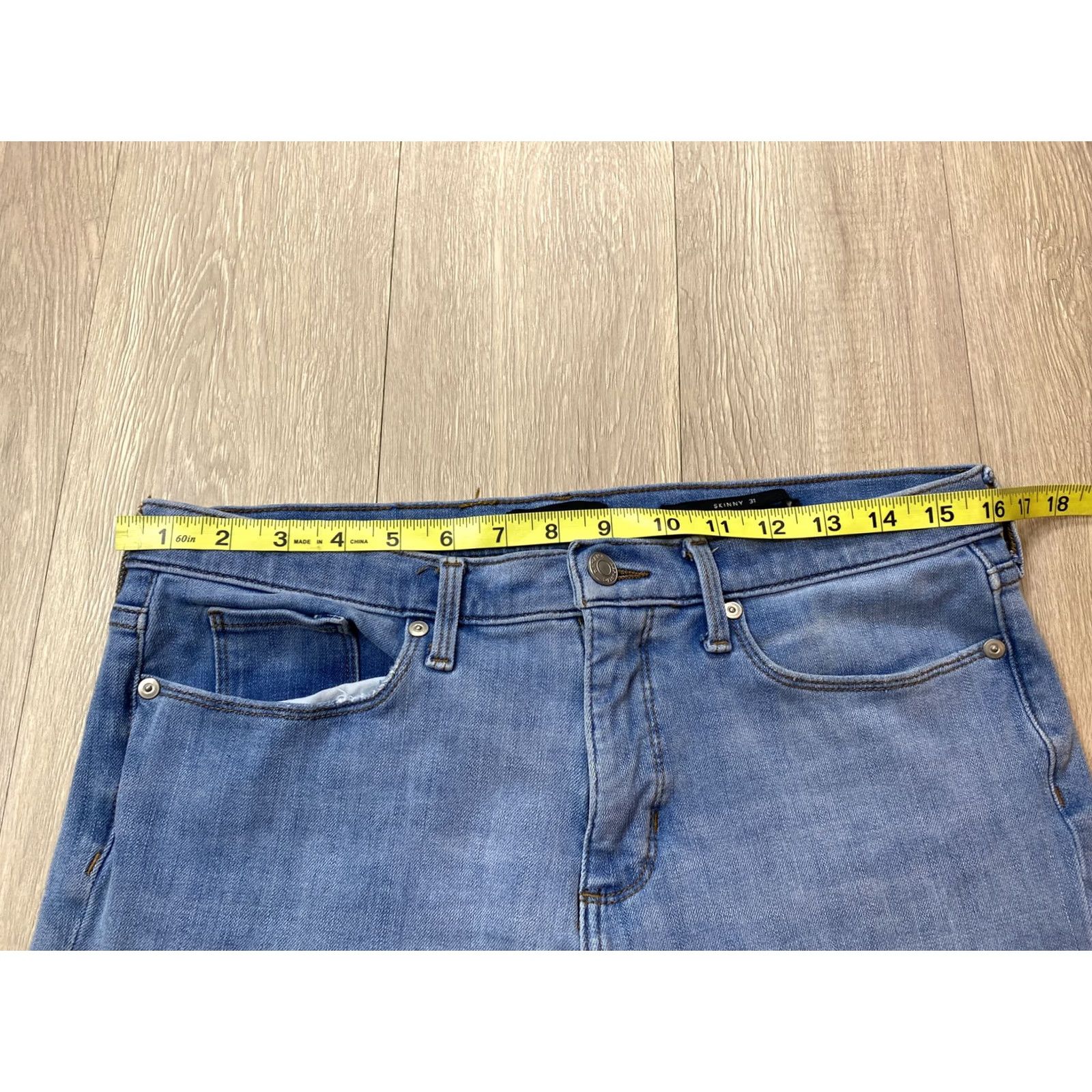 Banana Republic VINTAGE? No. Banana Republic Skinny Jeans Womens 31 Blue High Rise Crop Distressed denim 5-Pocket Stretch Raw Hem Girls? Size 24" / US 00 / IT 34 - 4 Thumbnail