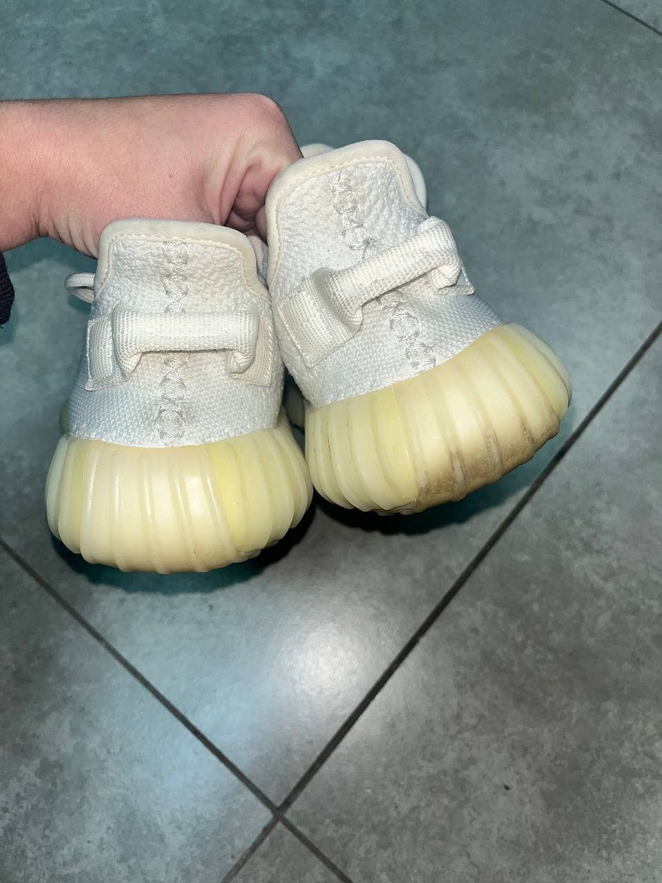 Adidas Adidas Yeezy 350 V2 Size US 4 / IT 34 - 2 Thumbnail
