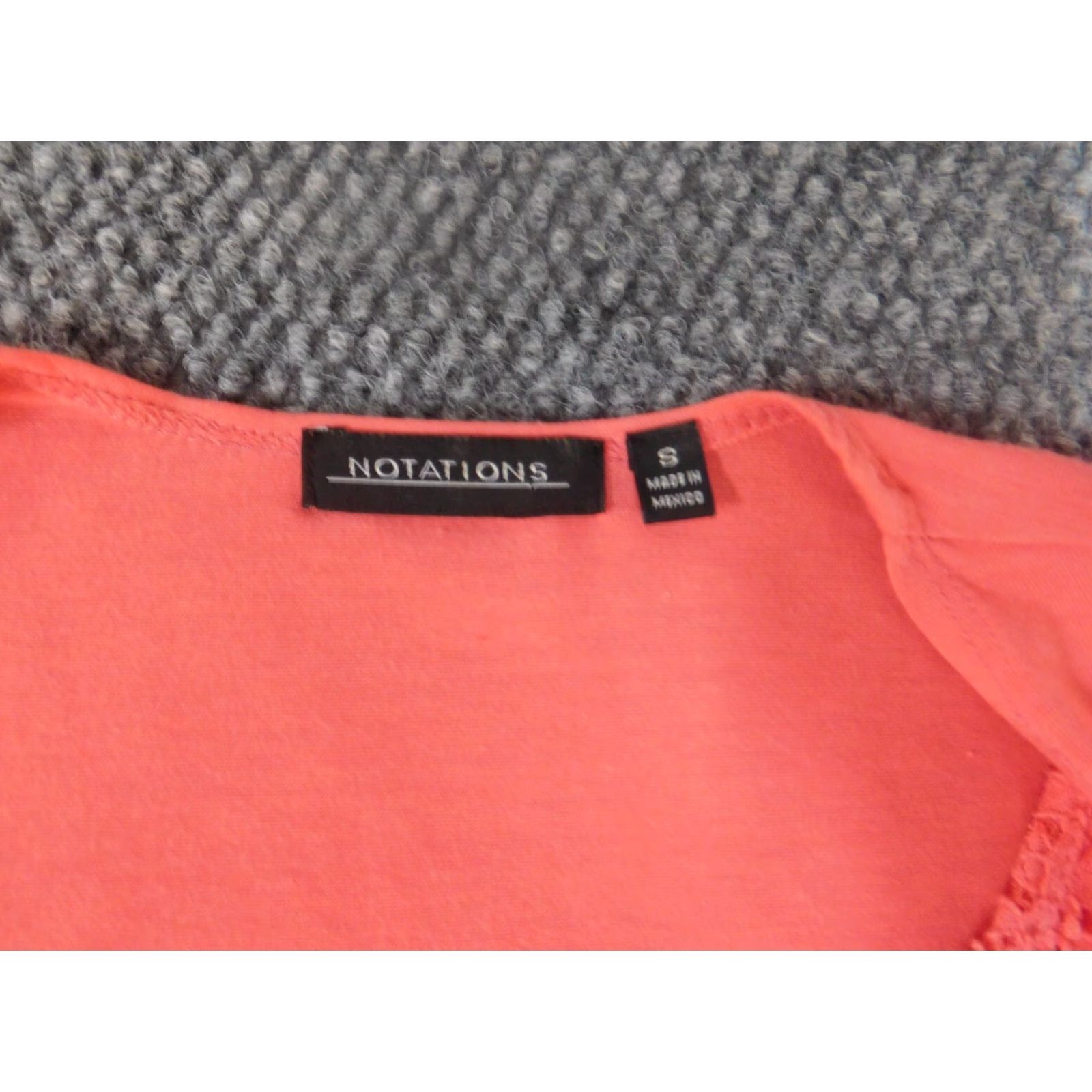 Vintage Notations Blouse Shirt Womens Small pink stretch lined layer Casual Floral Crew Neck Pullover Short Sleeve Regular Black - Size S / US 4 / IT 40 - 5 Thumbnail
