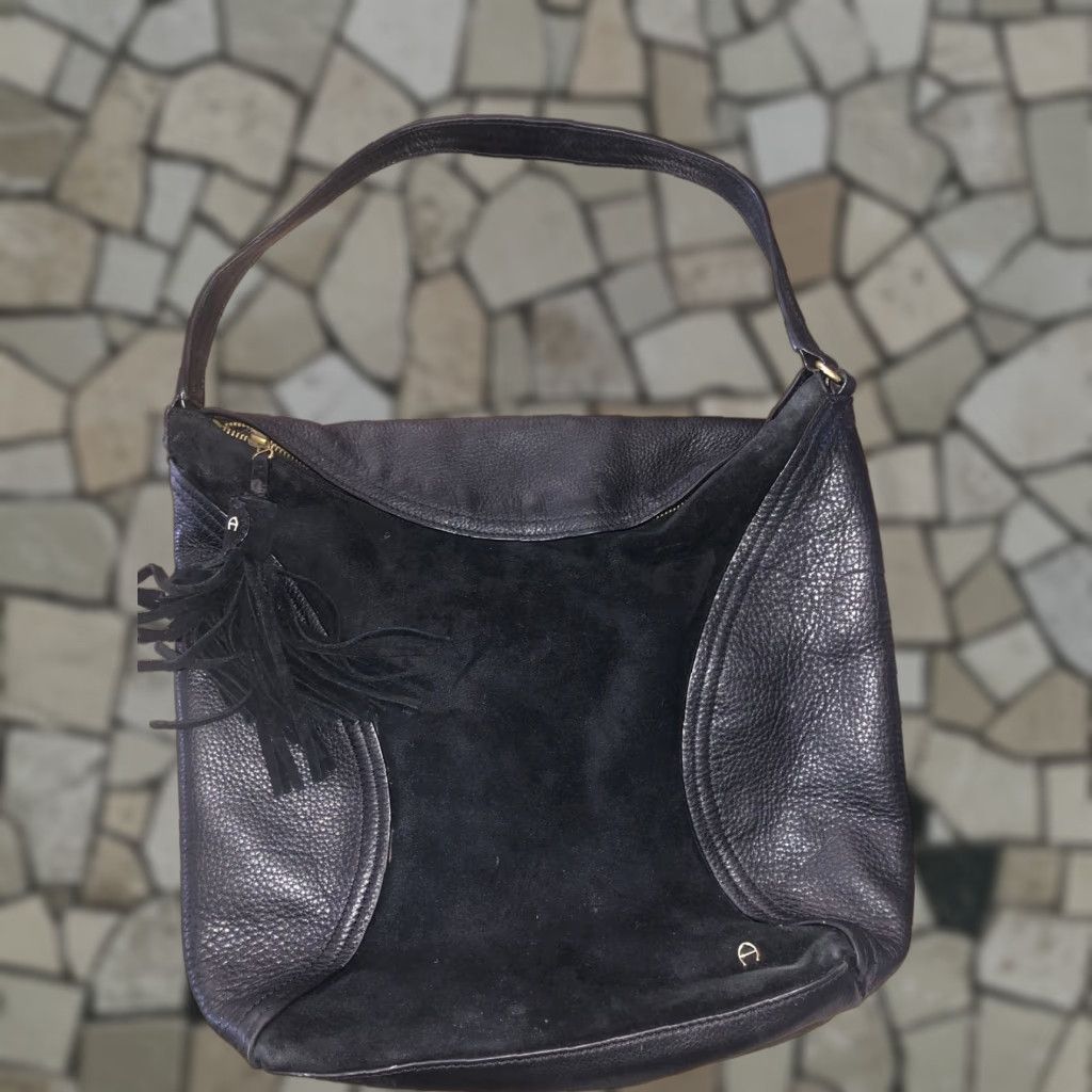 Etienne Aigner Medium Black Leather Suede Hobo Shoulder Bag With Tassel, Casual Party, Womens