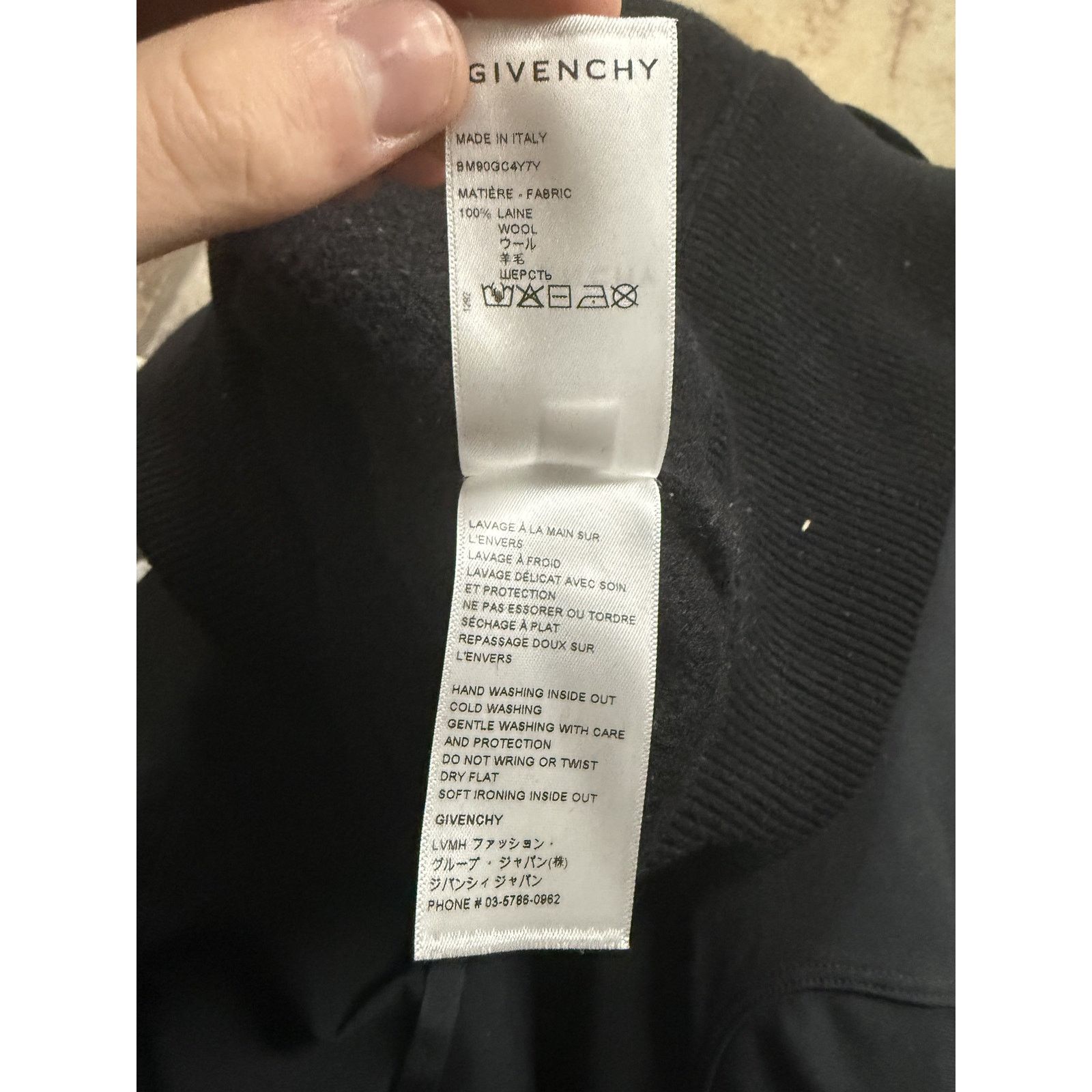 Givenchy Givenchy Zip Hoodie Fleece Black Yellow Used Medium(Fits XL) Size US XL / EU 56 / 4 - 4 Thumbnail