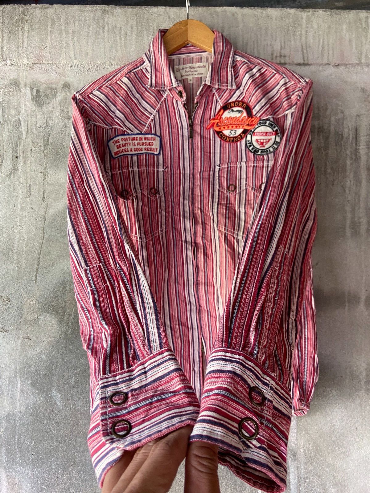 Japanese Brand THE POSTURE IN WHICH BEAUTY BUTTON DOWN SHIRT Size US M / EU 48-50 / 2 - 12 Thumbnail