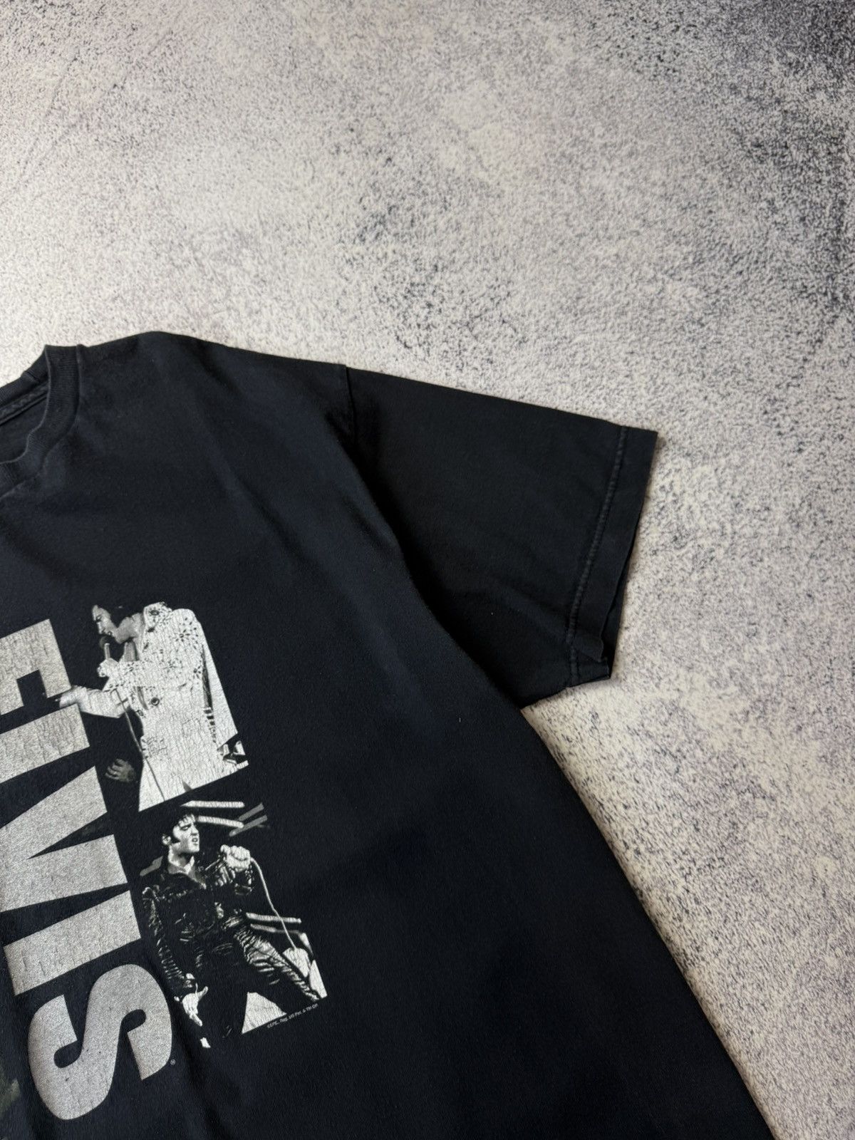 Band Tees Vintage Elvis 90s T-Shirts Y2K Size US XL / EU 56 / 4 - 12 Thumbnail