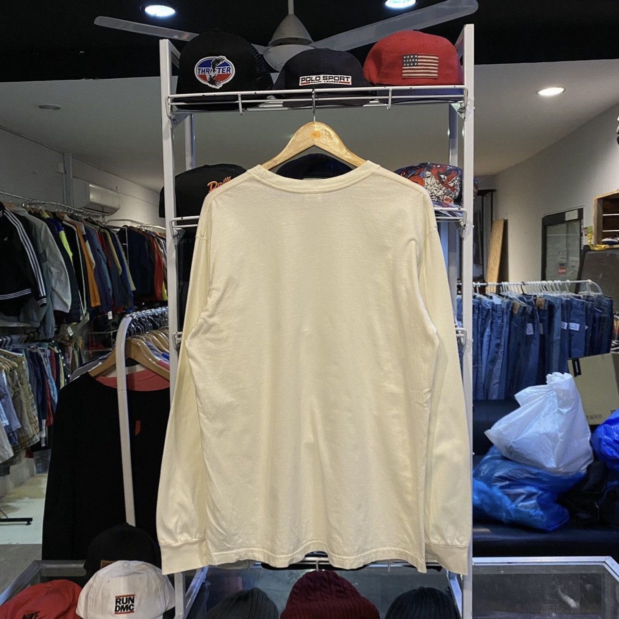Supreme Supreme Plain White L/S Authentic Size L Size US L / EU 52-54 / 3 - 2 Thumbnail