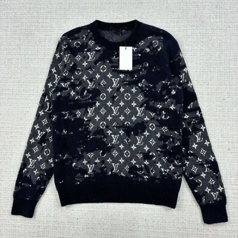 Louis Vuitton Louis Vuitton Black Wool Knit Sweater for Men 0089 Size US M / EU 48-50 / 2 - 1 Thumbnail