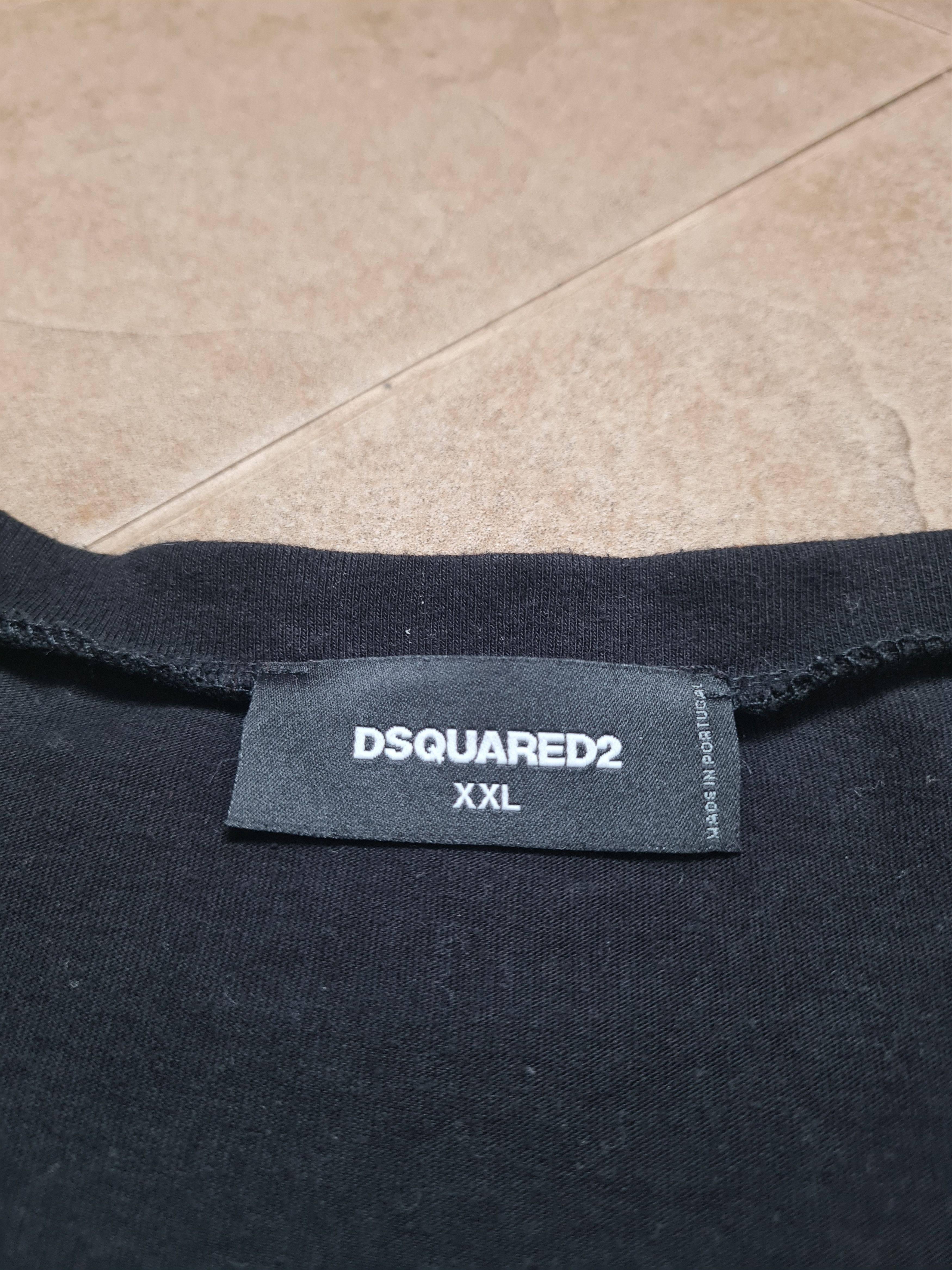 Dsquared2 Dsquared2 Black Crew Neck T-Shirt with White Maple Leaf Logo Size US XXL / EU 58 / 5 - 11 Thumbnail