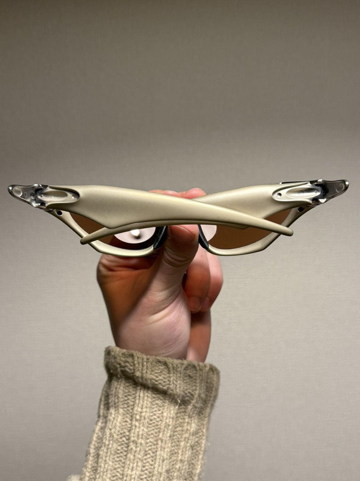 Oakley OAKLEY SCAR PLATINUM SUNGLASSES Size ONE SIZE - 10 Thumbnail