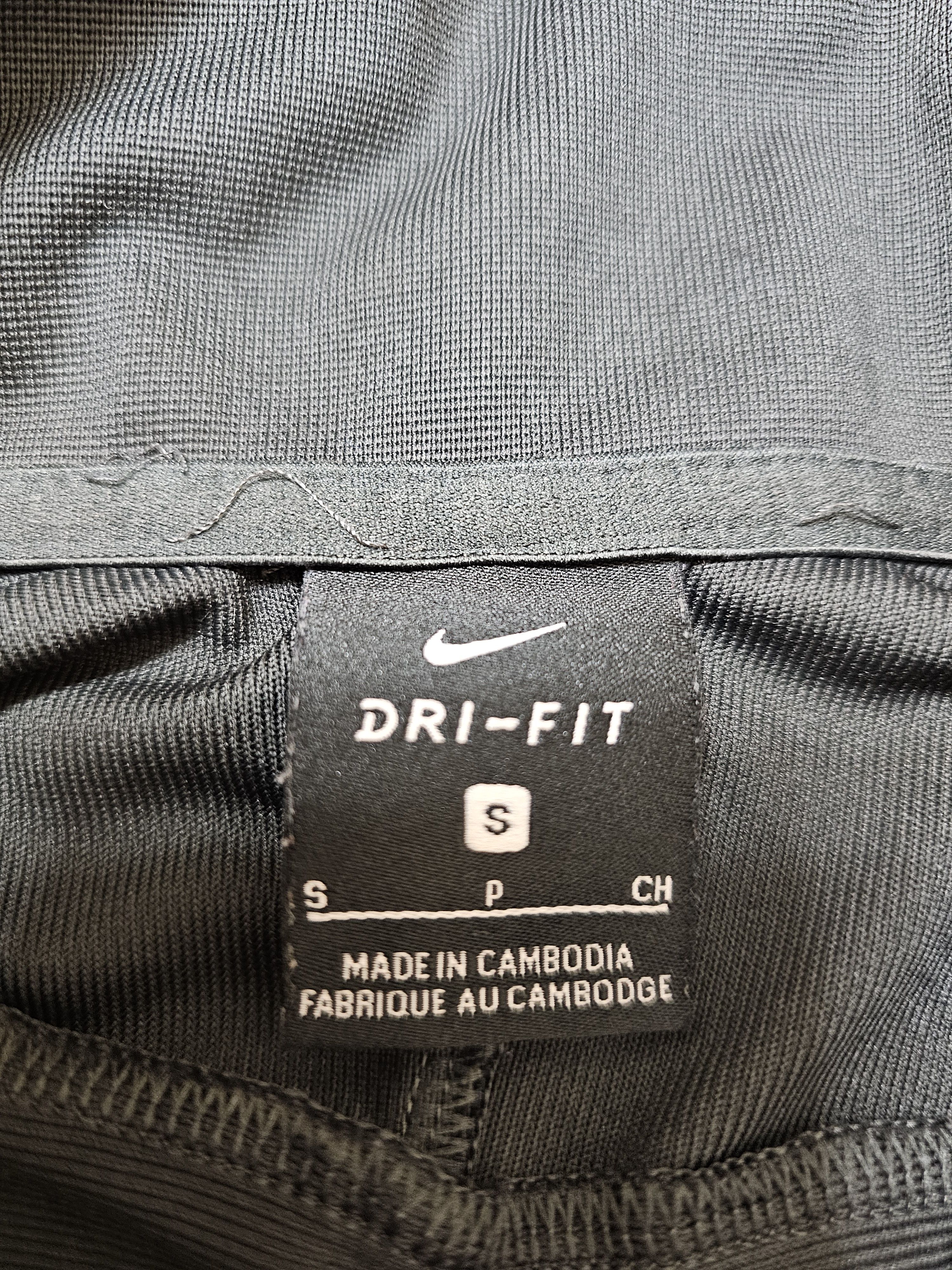 Nike BARCELONA 2019 2020 FOOTBALL JACKET SOCCER JACKET ZIP Size US S / EU 44-46 / 1 - 7 Thumbnail