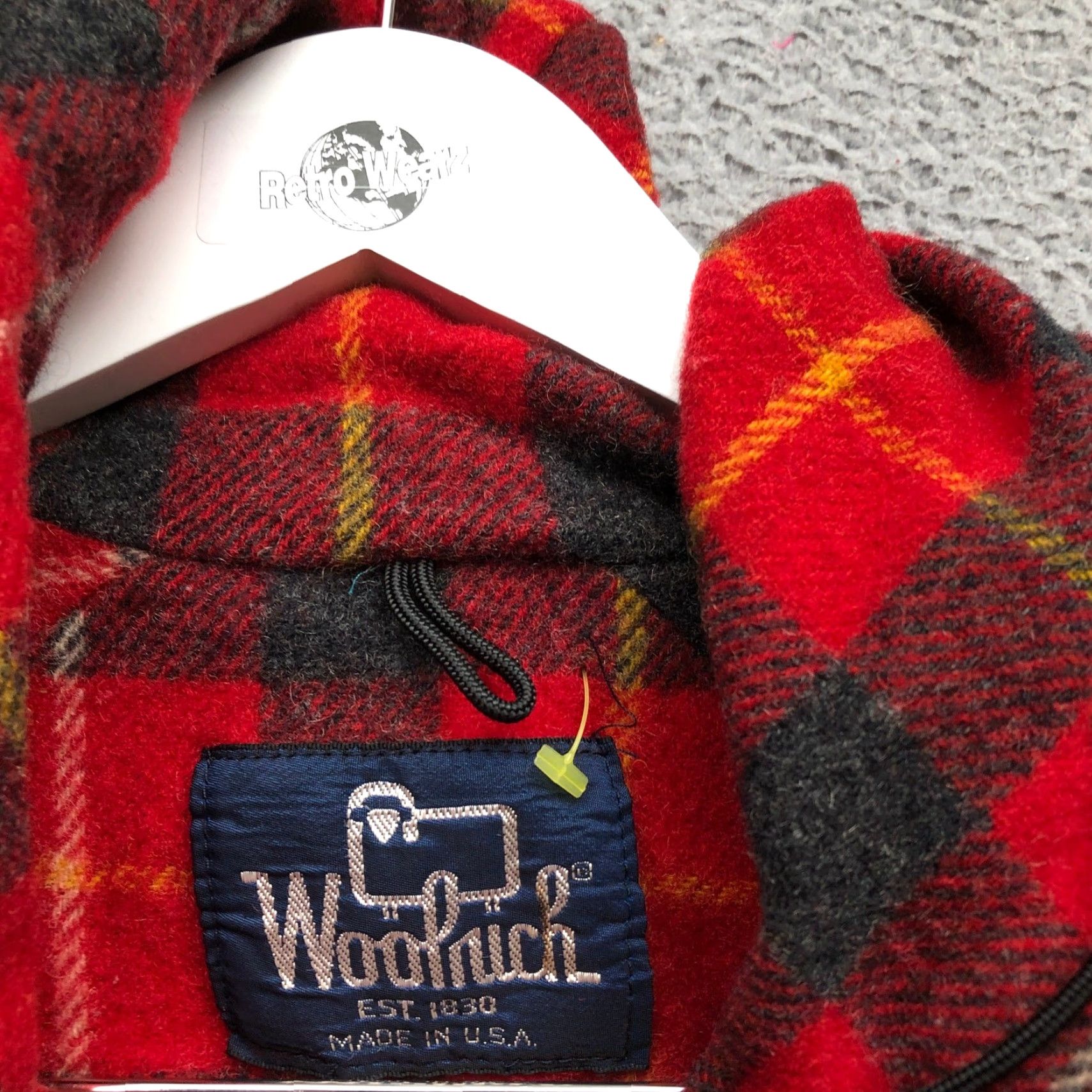 Vintage VINTAGE Woolrich Parka Jacket Hooded Woolrich Flannel Plaid Lined Red Womens Small Size S / US 4 / IT 40 - 3 Thumbnail