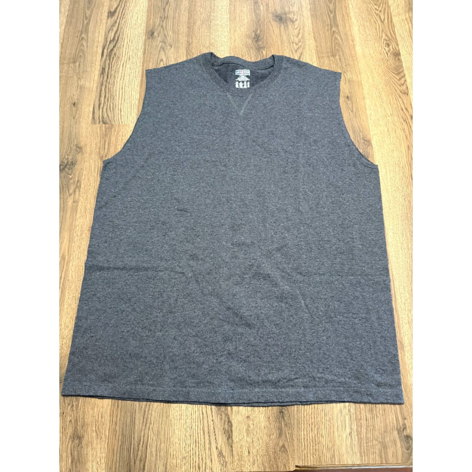 Jerzees VINTAGE? No. Size US L / EU 52-54 / 3 - 2 Thumbnail
