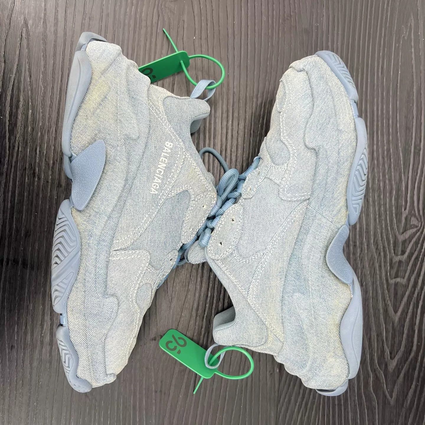 Balenciaga Balenciaga Triples Washed Denim 42 Original Box Worn 2x Size US 9 / EU 42 - 3 Thumbnail