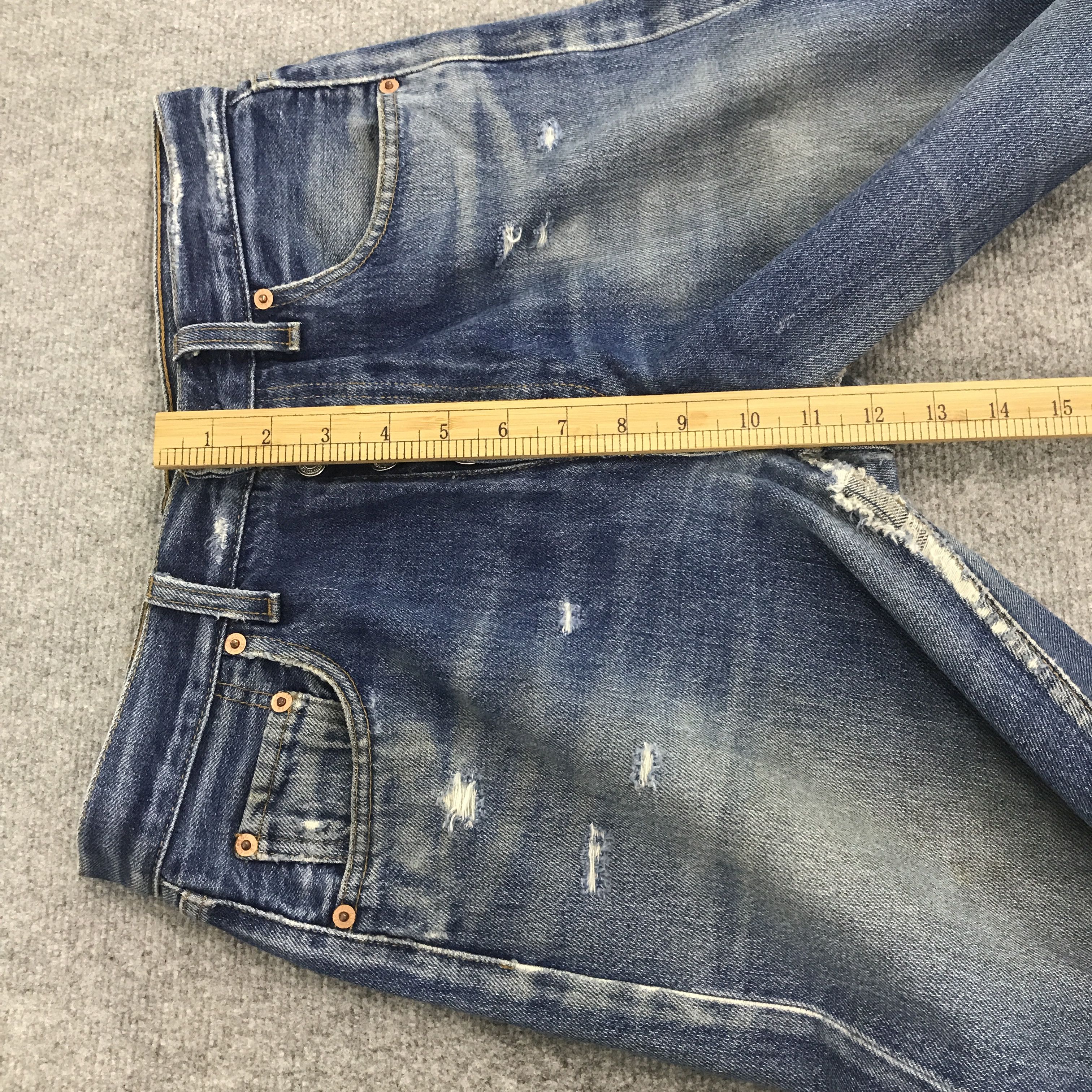 Levi's Rare Levis 501 Distressed Style Denim Jeans Size US 31 - 8 Thumbnail
