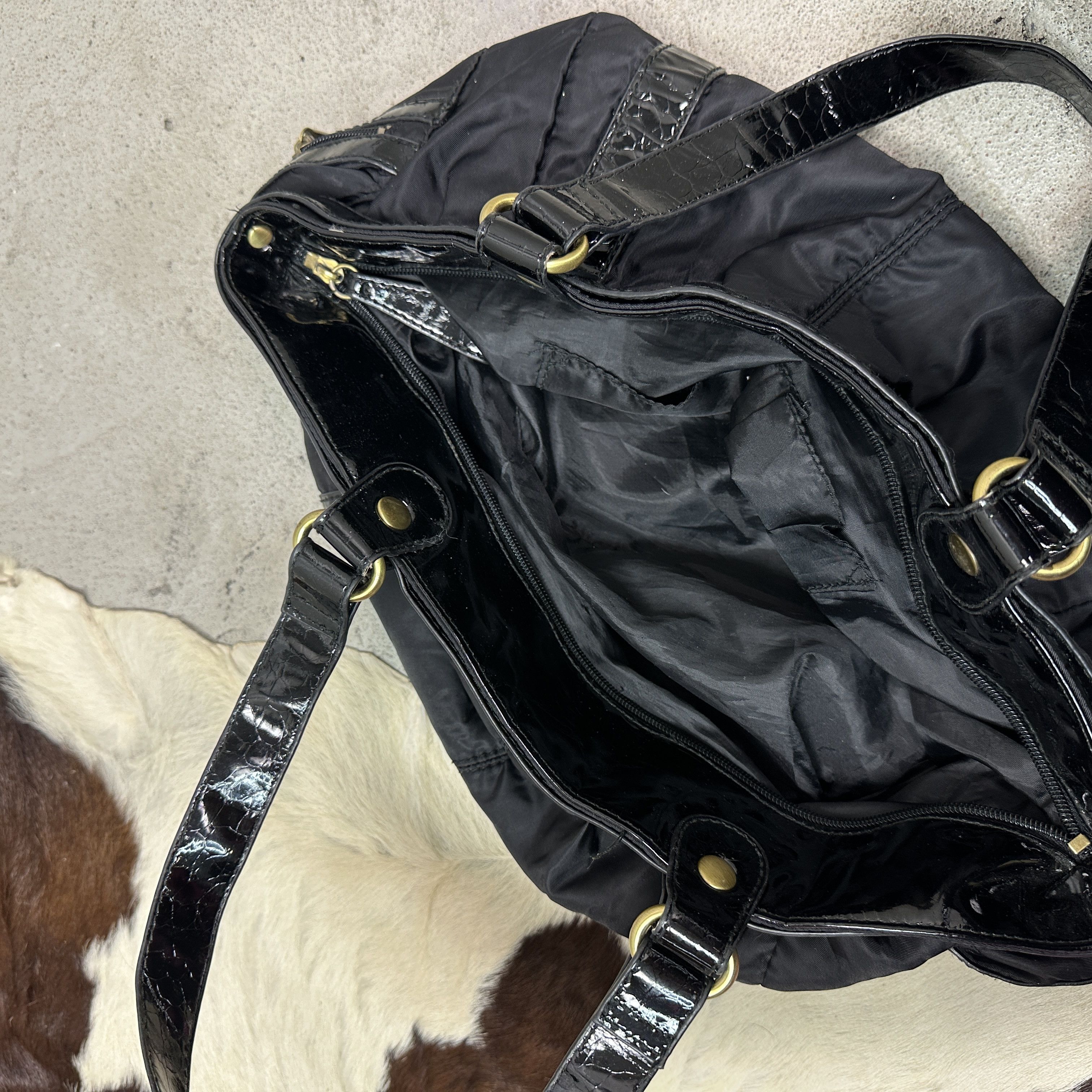 Vintage Vintage Avant Garde Hobo Nylon Bag Y2K Size ONE SIZE - 6 Thumbnail