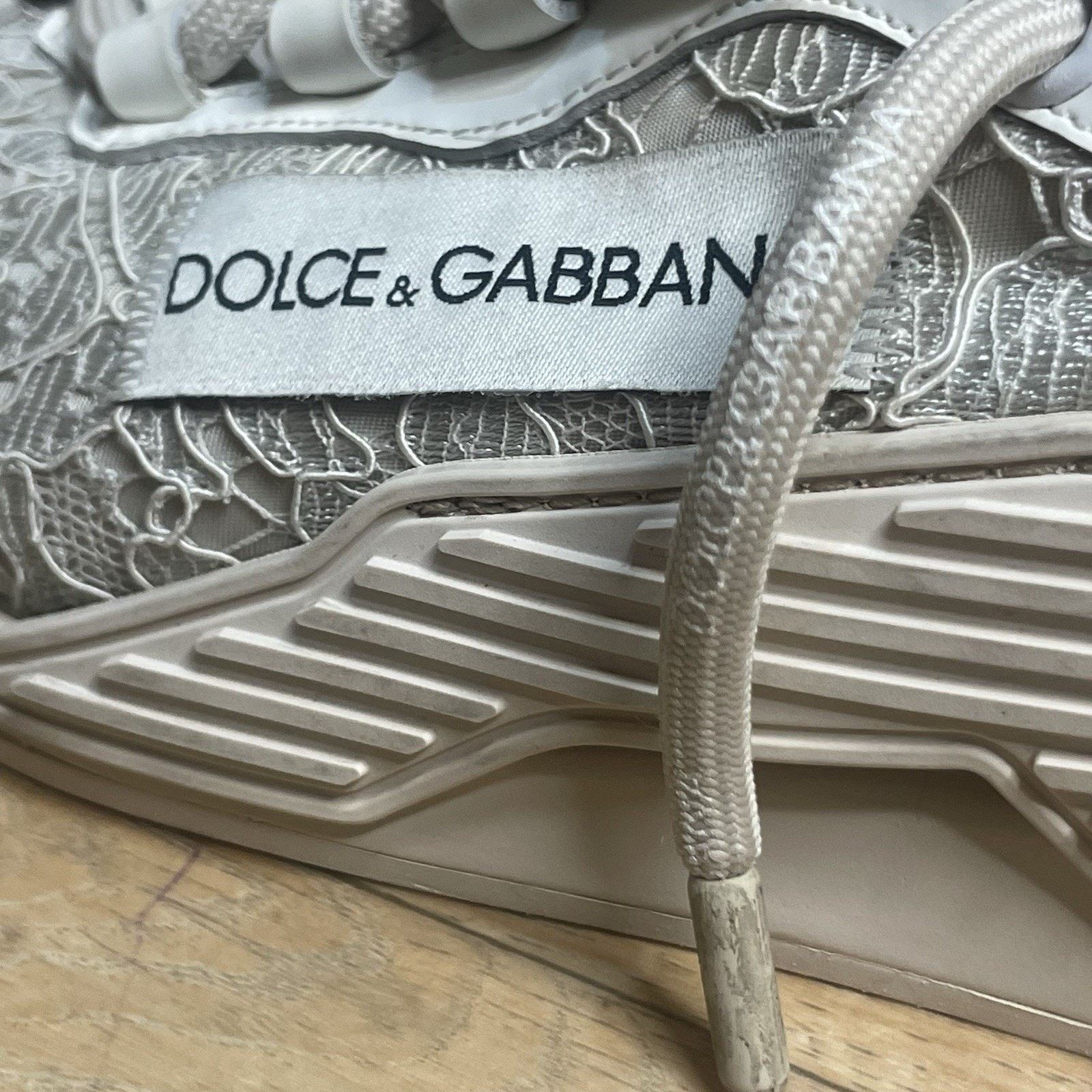 Dolce & Gabbana Dolce & Gabbana sneakers Low Top Flower Design shoes italy Size US 8 / IT 38 - 3 Thumbnail