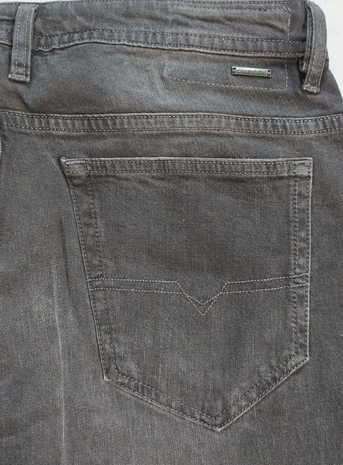 Diesel Diesel THOMMER-C L.32 MENS JEANS T/9793 Size US 34 / EU 50 - 11 Thumbnail