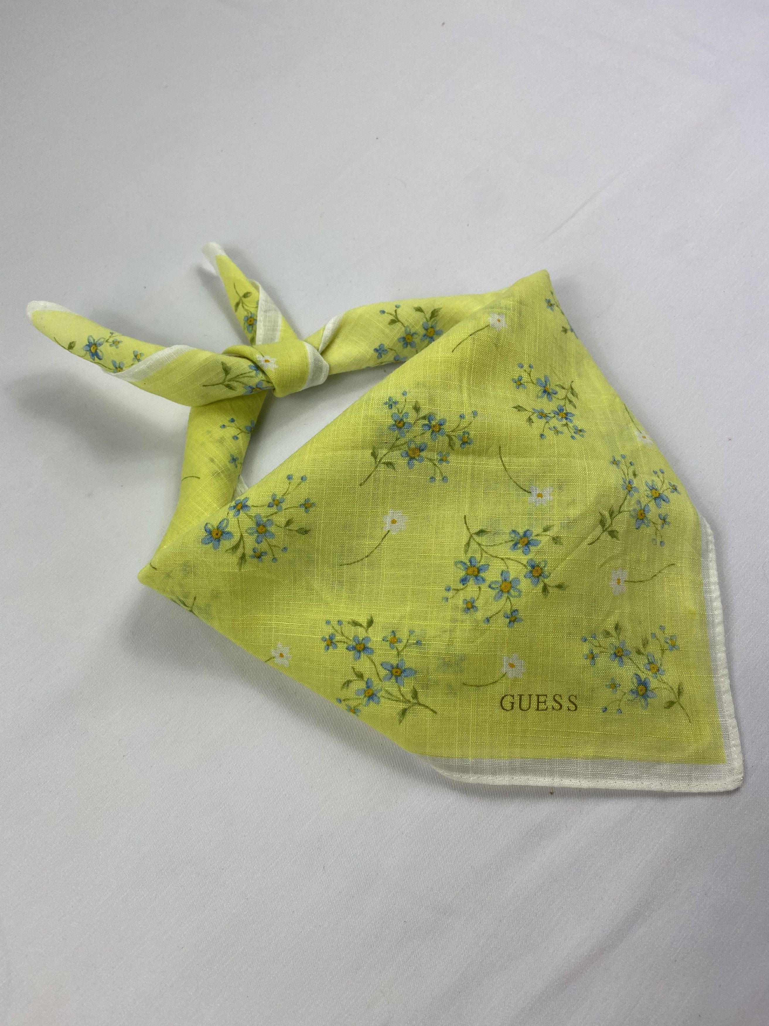Guess × Vintage Guess Handkerchief / Bandana / Neckerchief Size ONE SIZE - 1 Thumbnail