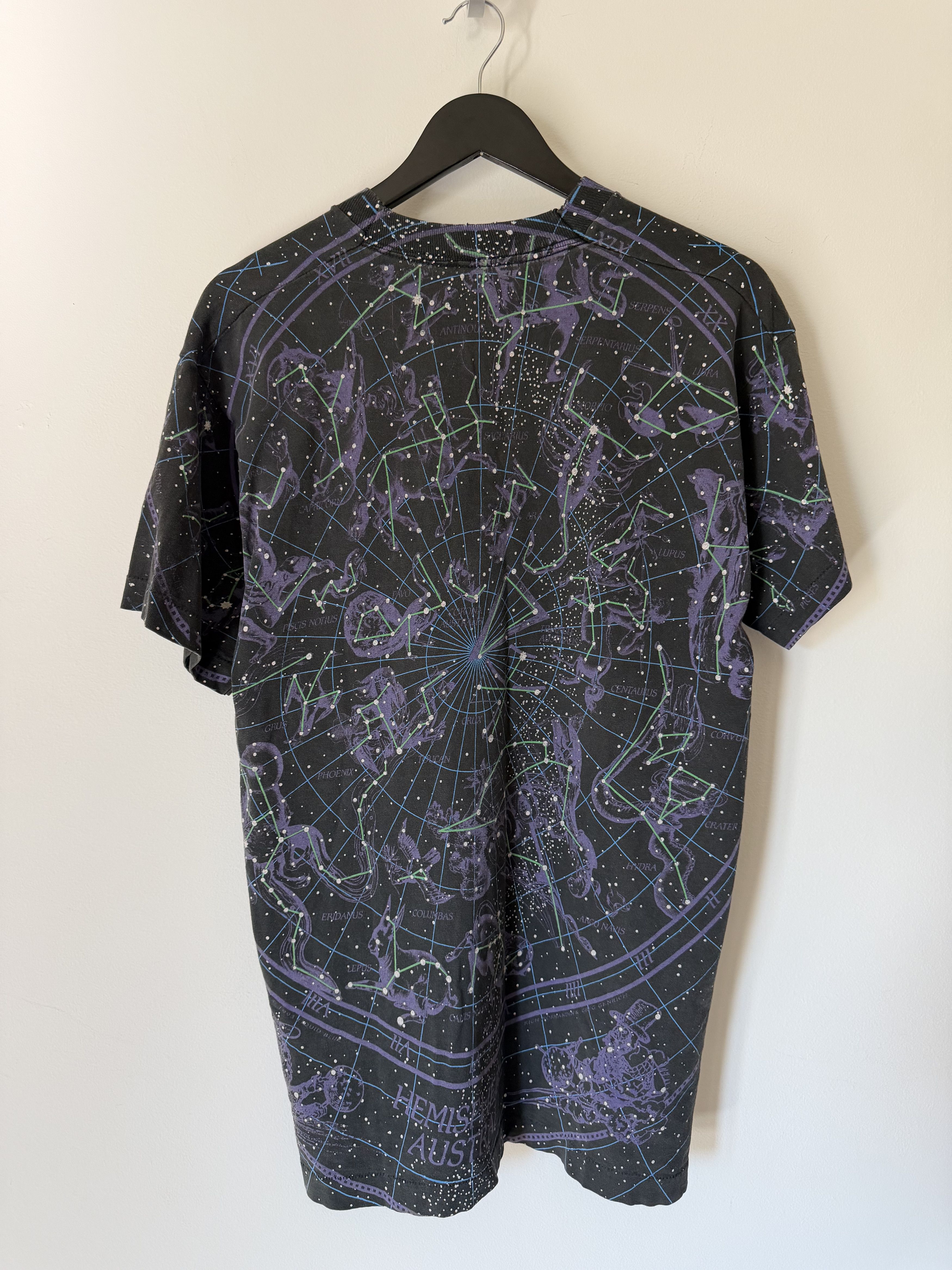 Vintage Vintage 90s Constellation AOP Tee in Black Size US L / EU 52-54 / 3 - 5 Thumbnail