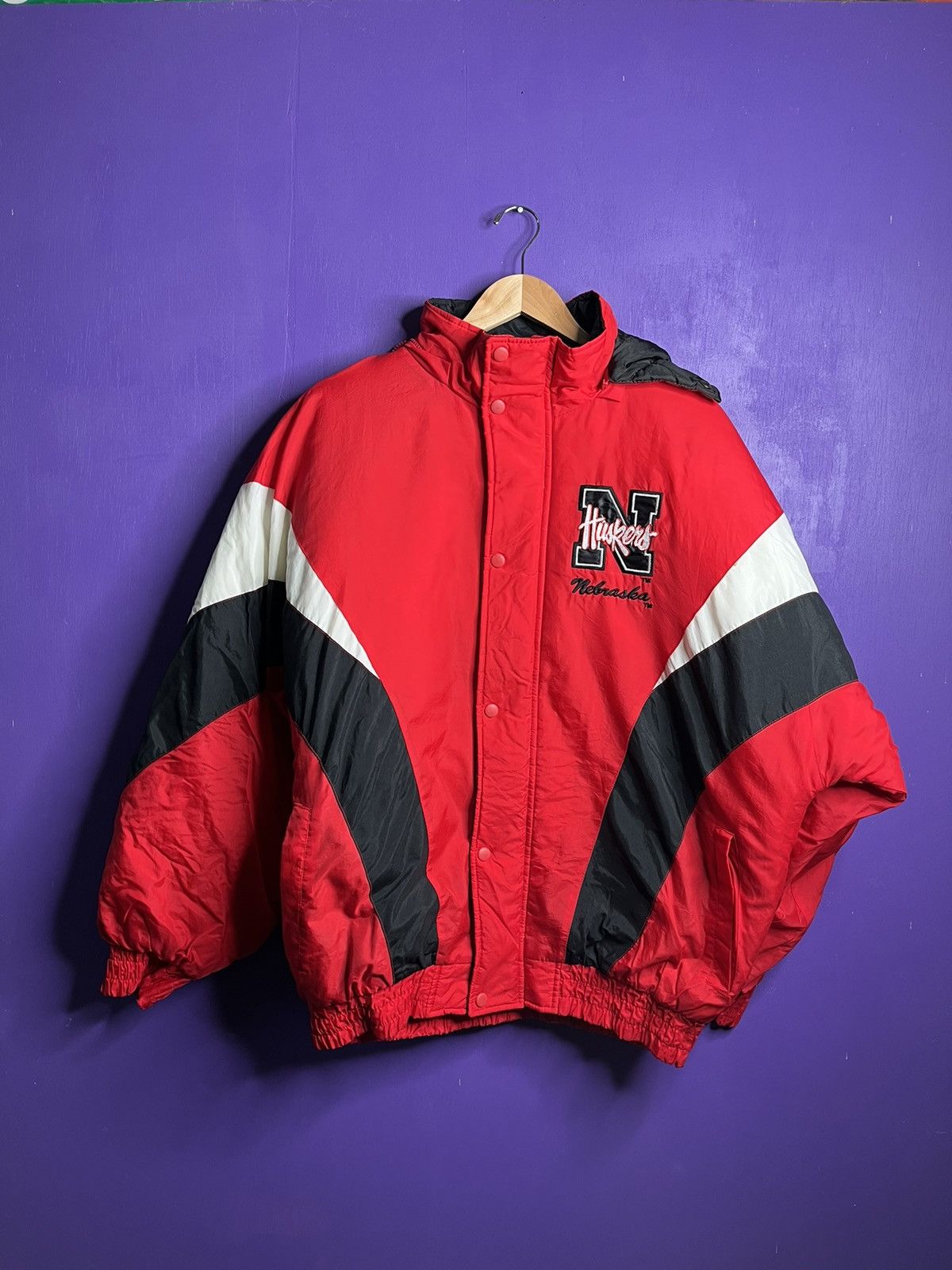 Chalk Line × Vintage Vintage 90s Chalk line Nebraska Cornhuskers puffer jacket Size US XL / EU 56 / 4 - 1 Thumbnail