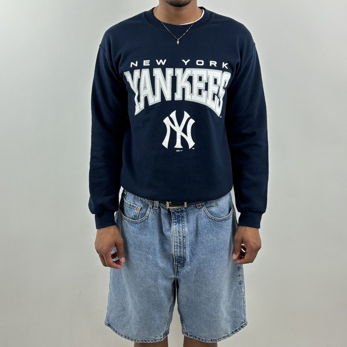 MLB vintage Y2K NEW YORK YANKEES MLB Spellout sweatshirt Size US M / EU 48-50 / 2 - 6 Thumbnail