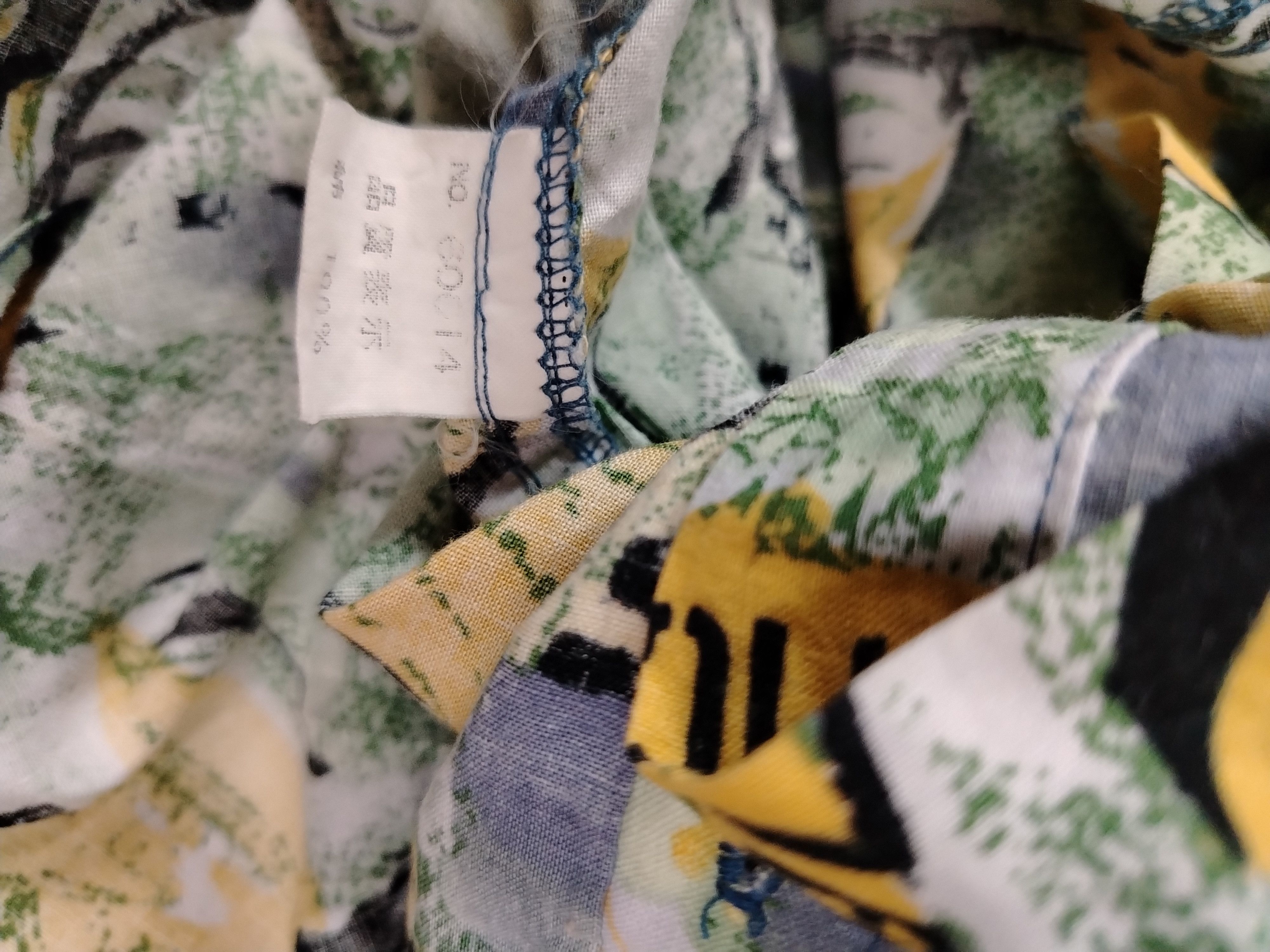 Hypebeast Rare studio canal over print Size US M / EU 48-50 / 2 - 5 Thumbnail