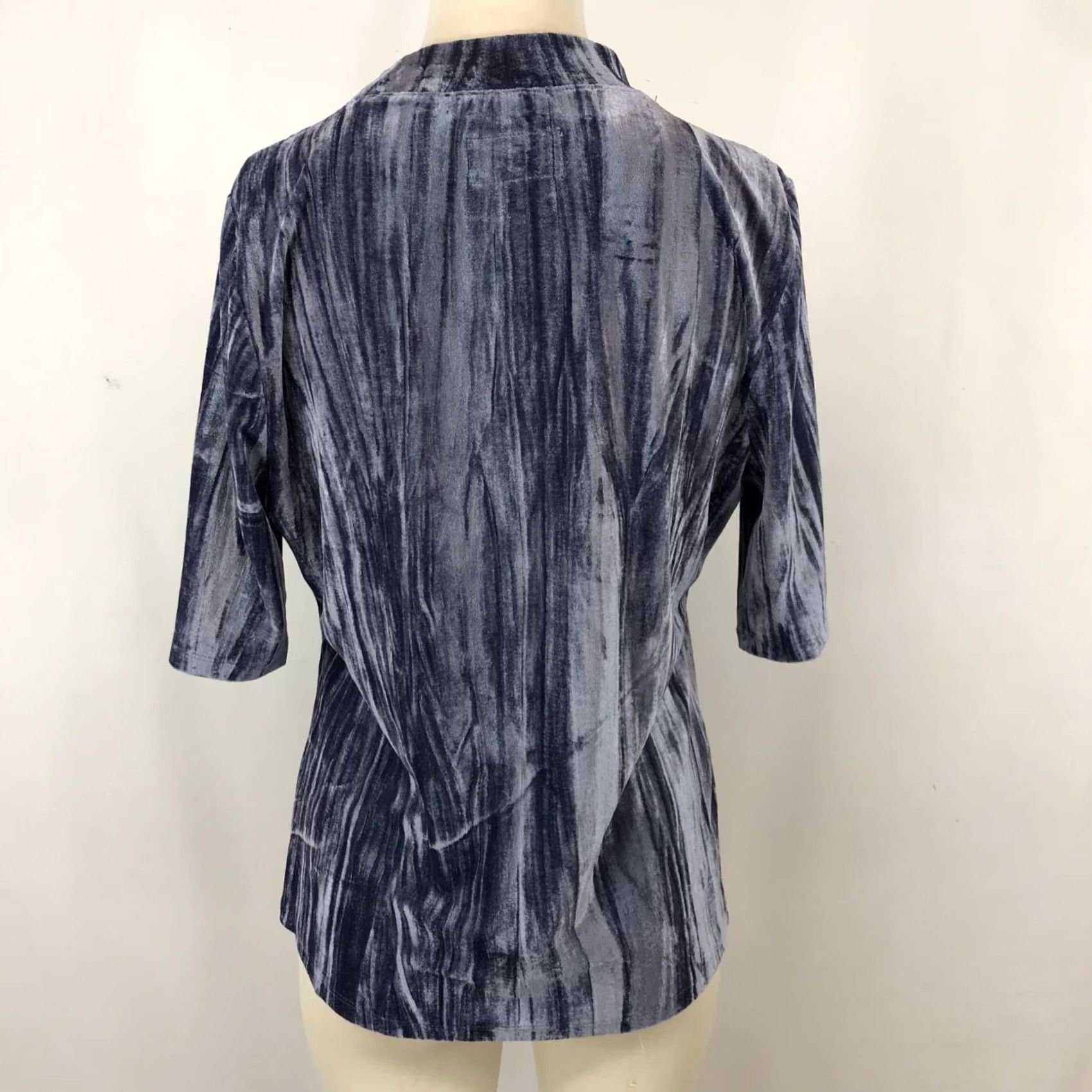 Vintage PILCRO - WOMEN'S LARGE - LAVENDER ELBOW LENGTH SLEEVE VELOUR SOFT TOP SHIRT Size L / US 10 / IT 46 - 5 Thumbnail