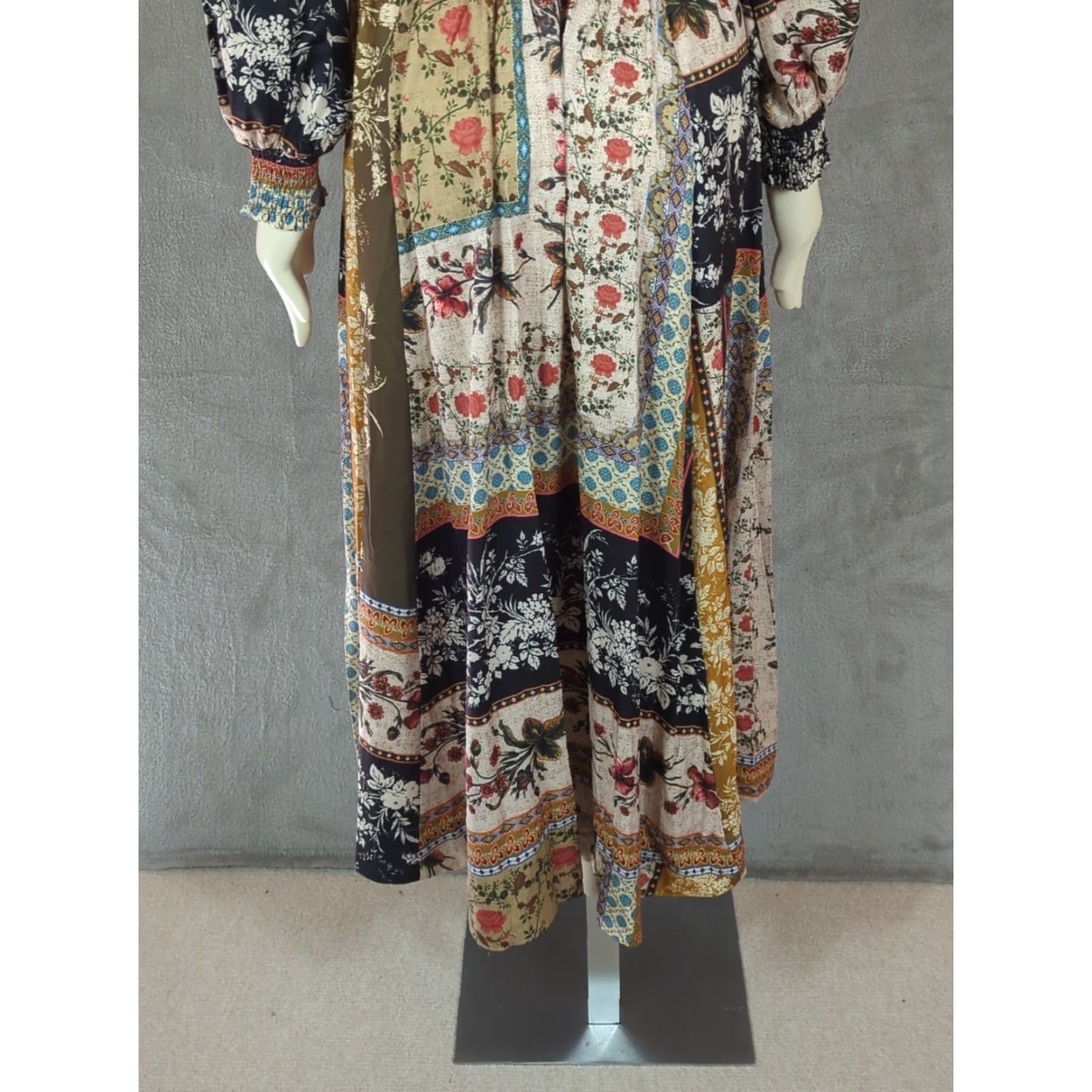 Halo Talisman Halo Maxi Boho Long Sleeve Dress S Button Front V-Neck Multicolor Patchwork Puff Sleeve Fruits? (Note: placeholder) Size S / US 4 / IT 40 - 7 Thumbnail