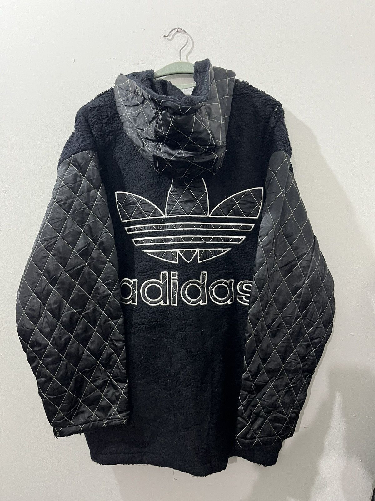 Adidas Rare 90s Adidas Big Logo Black Deep Pile Jackets Size US XL / EU 56 / 4 - 1 Thumbnail