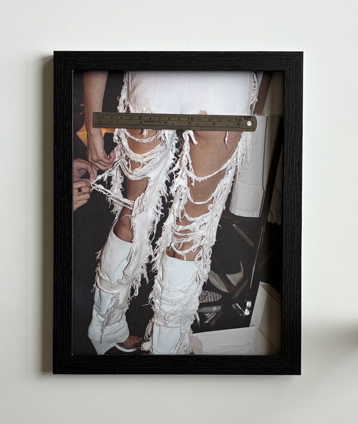 Maison Margiela Maison Margiela Archive Fashion photo framed 9x12 Size ONE SIZE - 1 Thumbnail