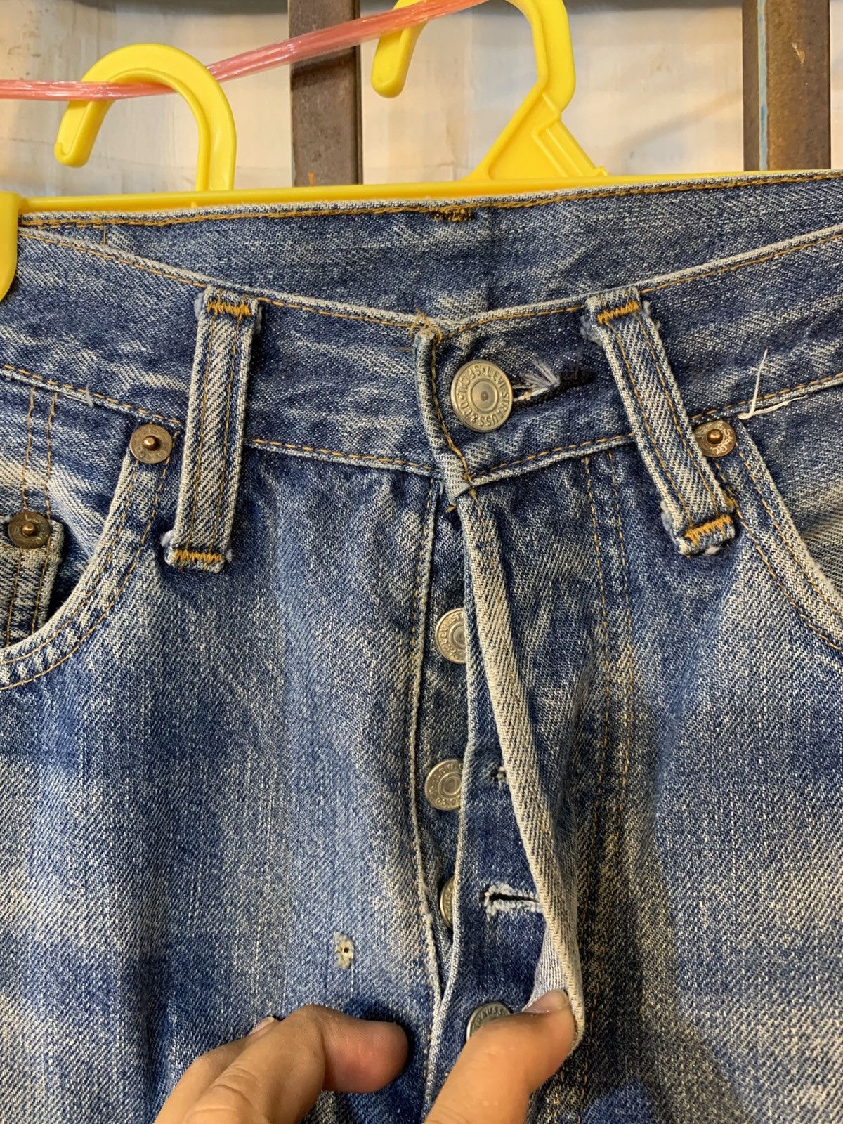 Levi's × Levi's Vintage Clothing × Vintage size 31: Vintage Levis 501 Rindem button 6 vintage 70s Size US 31 - 7 Thumbnail