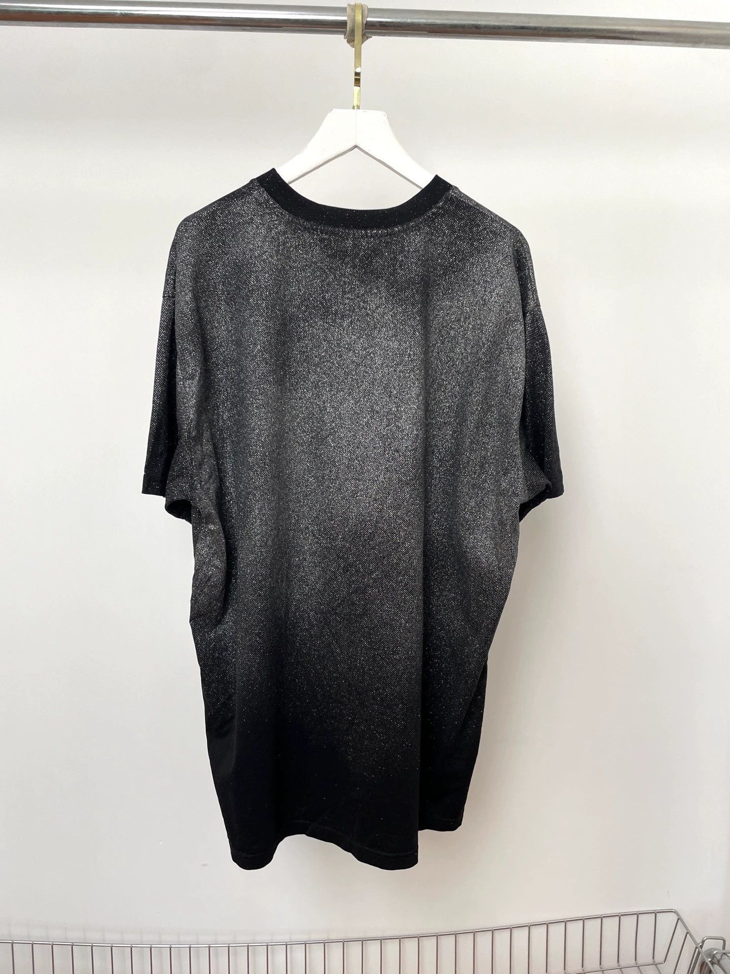 Givenchy Givenchy Black Gradient Starry Oversized Short Tee M Size US M / EU 48-50 / 2 - 2 Thumbnail