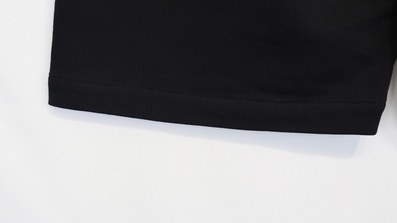 Alexander McQueen o1rshd1 ***Defect / Skull & Butterfly Emb Shorts in Black Size US 30 / EU 46 - 9 Thumbnail