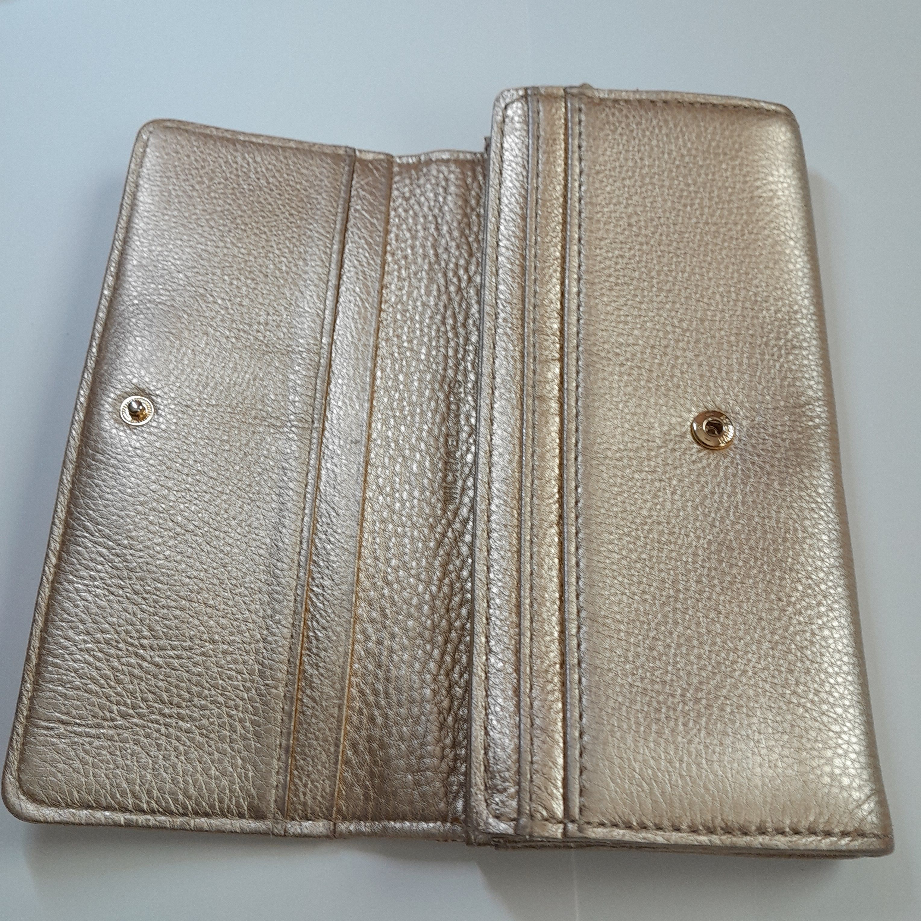 Michael Kors MICHAEL KORS JET SET TRAVEL LARGE ACCORDION WALLET GOLD Size ONE SIZE - 5 Thumbnail