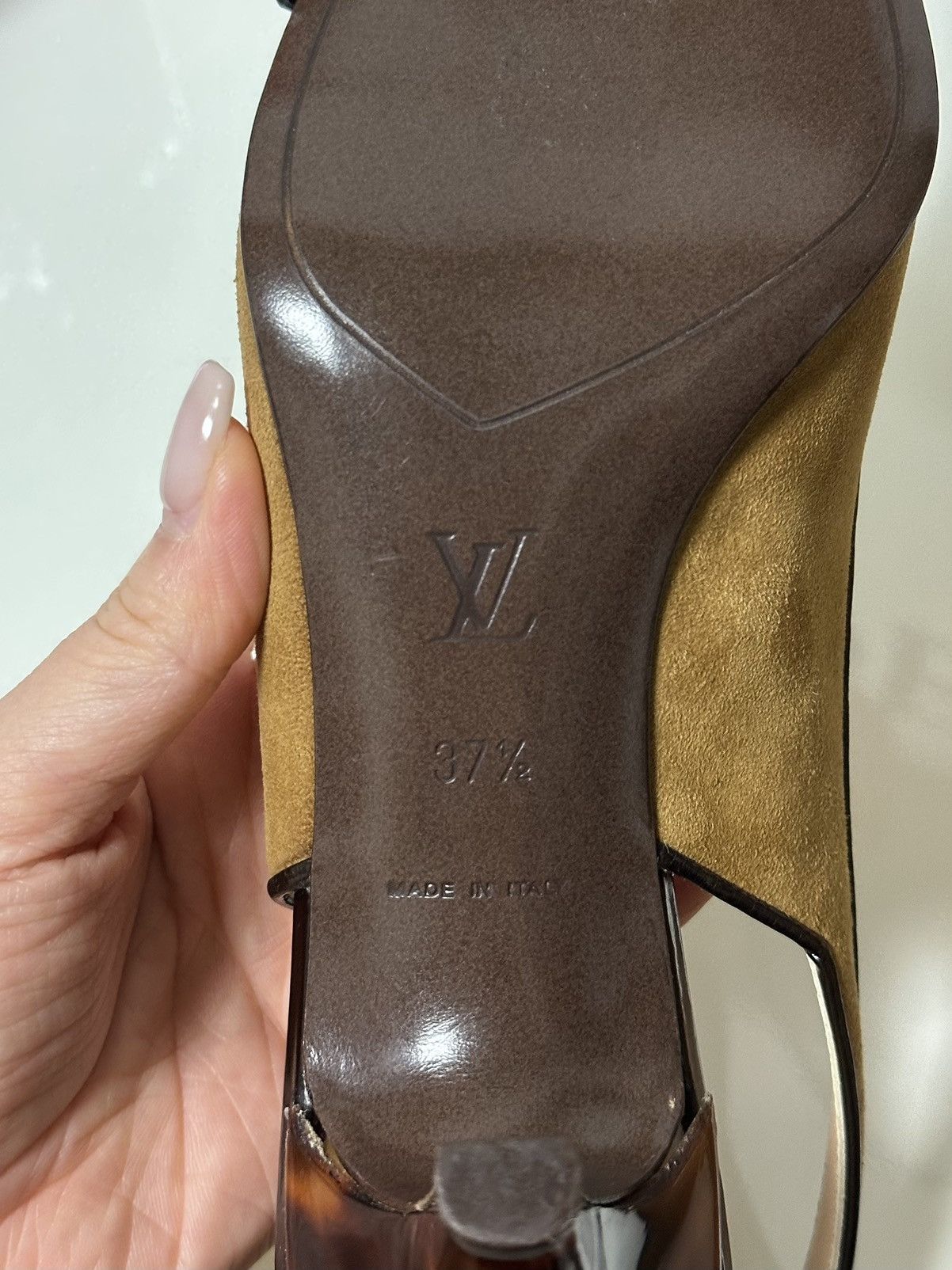 Louis Vuitton LOUIS VUITTON Tortoiseshell Flower Suede Slingback Sandals Size US 7.5 / IT 37.5 - 10 Thumbnail