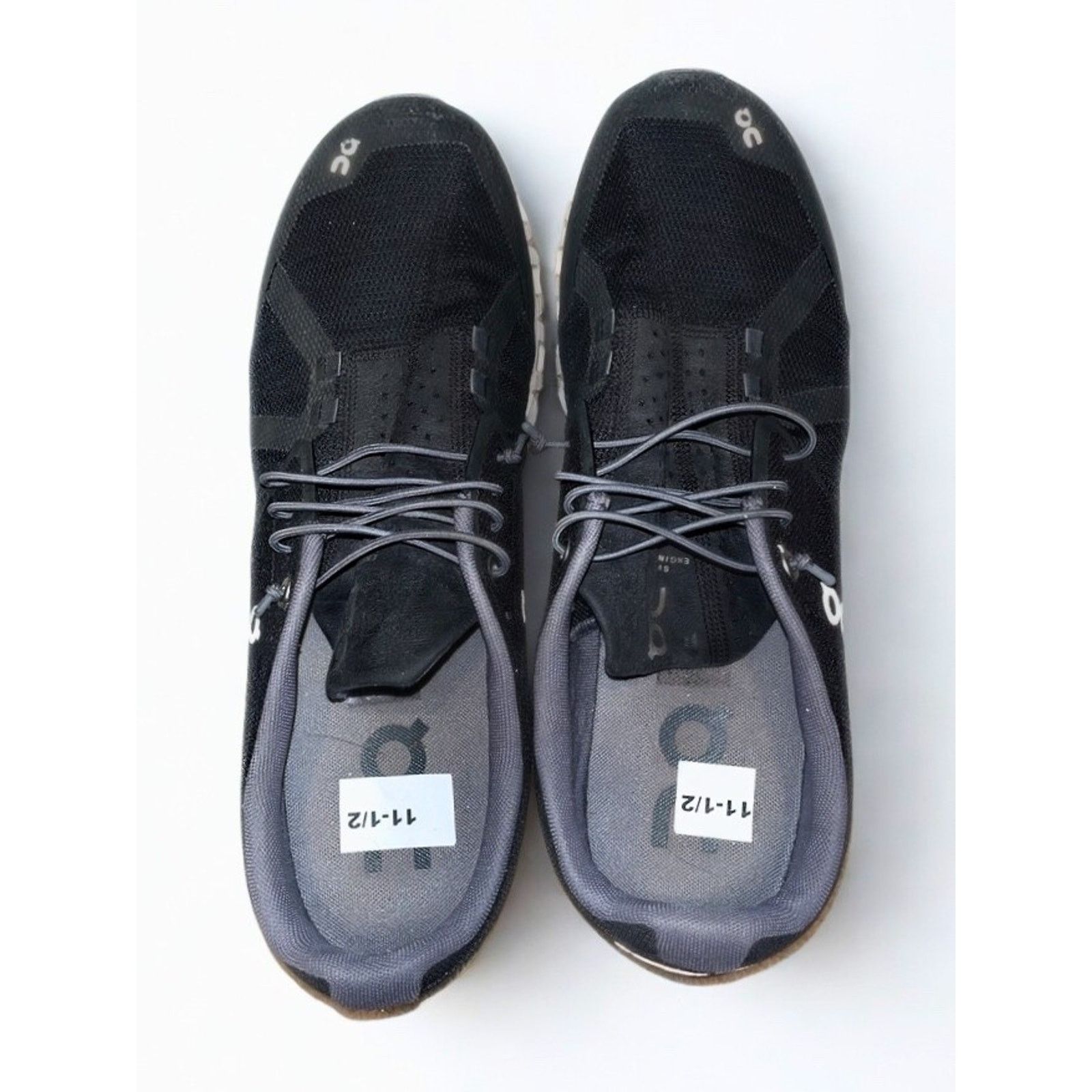 On On Cloud 5 Running Shoes Men’s 11.5 Black White Sneakers EUC Size US 11.5 / EU 44-45 - 9 Thumbnail