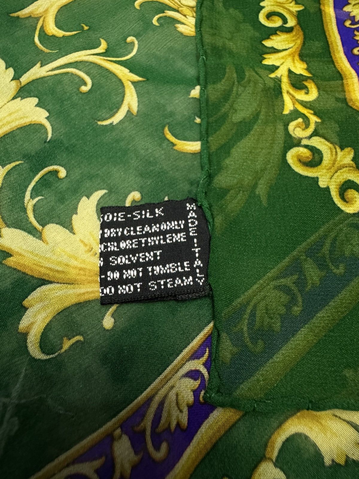 Versace ATELIER VERSACE FLORAL PRINT LONG SILK SCARF Size ONE SIZE - 10 Thumbnail