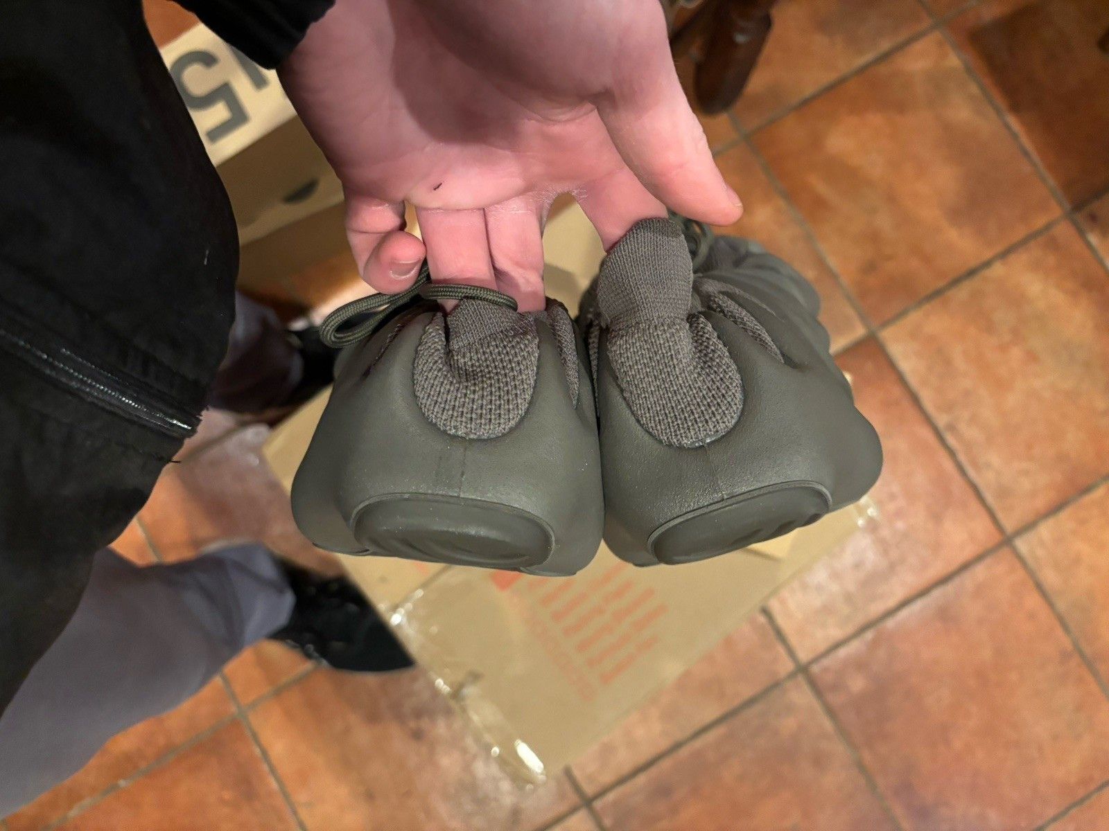 Yeezy adidas Men's Yeezy 450 Cinder size 13.5 Size US 13 / EU 46 - 4 Thumbnail