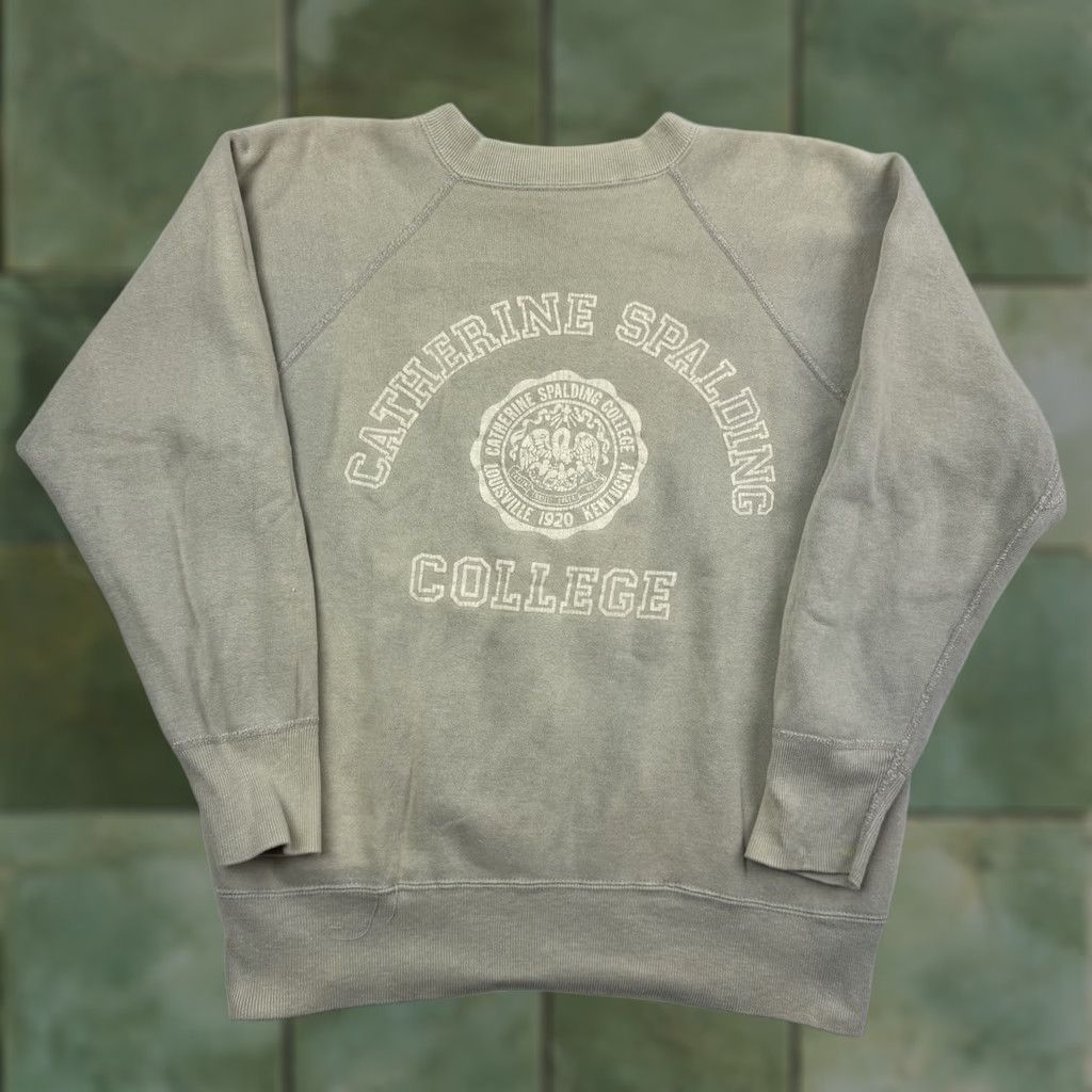 Spalding VINTAGE Catherine Spalding College Sweatshirt Adult M Beige College Mens Vintage 1960s Faded True vtg Size US M / EU 48-50 / 2 - 1 Thumbnail