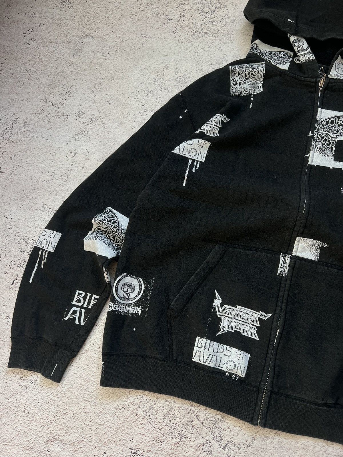 Vintage × Volcom Y2K Volkom Guttermouth Rare Vintage Print Hoodie sk8 Size US XL / EU 56 / 4 - 6 Thumbnail