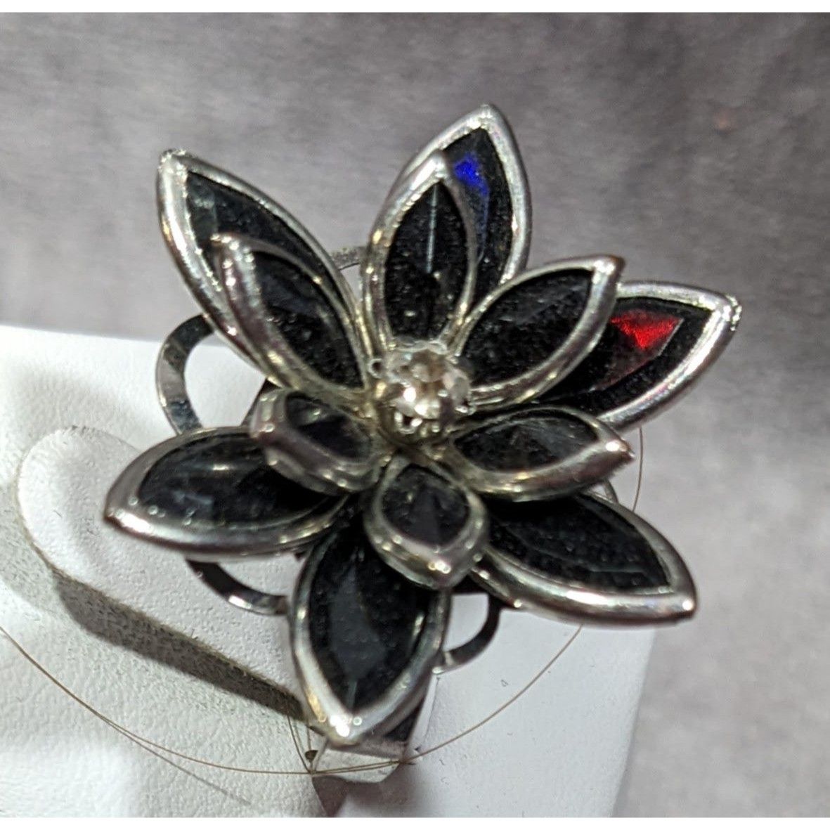 Other Gothic Floral Black And Silver Tone Adjustable Ring Size 7 1 Size ONE SIZE - 7 Thumbnail
