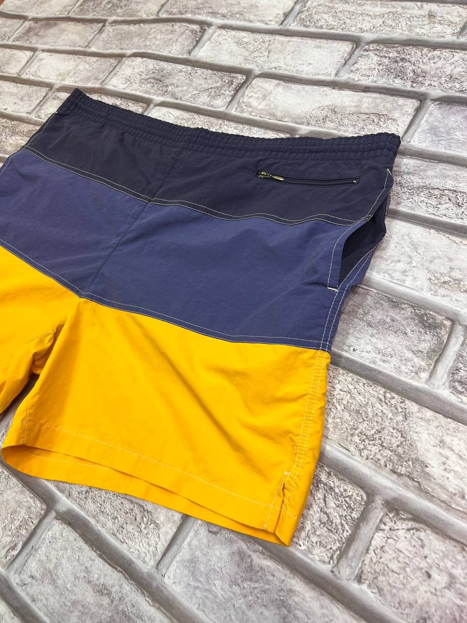 Lacoste × Vintage Vintage Lacoste shorts Size US 38 / EU 54 - 2 Thumbnail
