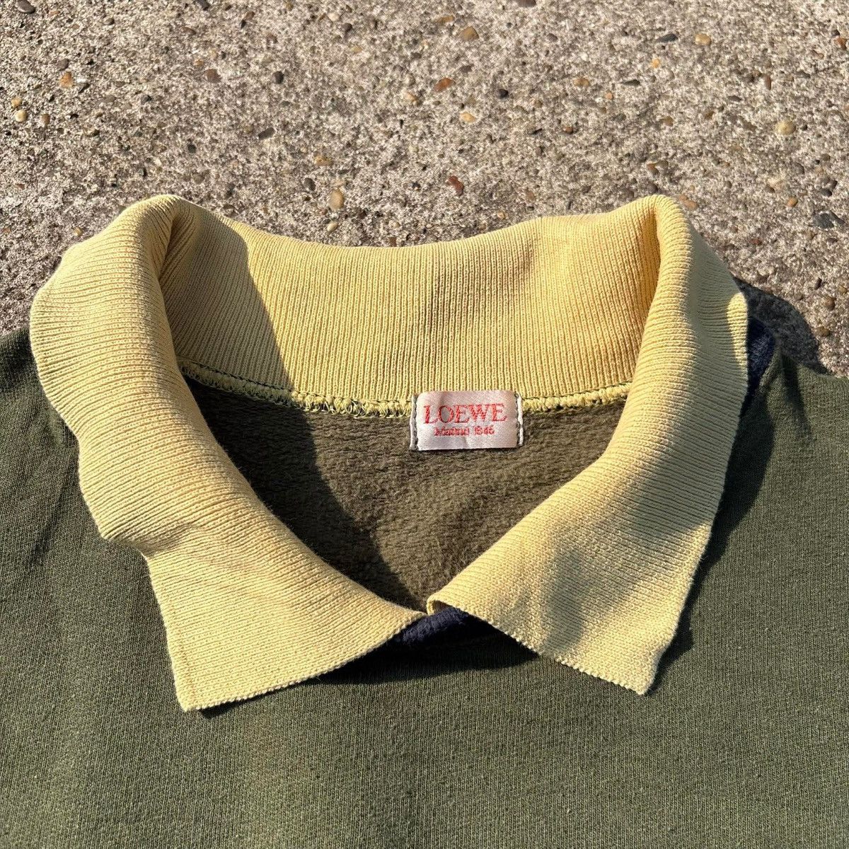 Loewe LOEWE Logo Collared Sweatshirt Olive Green Size US L / EU 52-54 / 3 - 4 Thumbnail